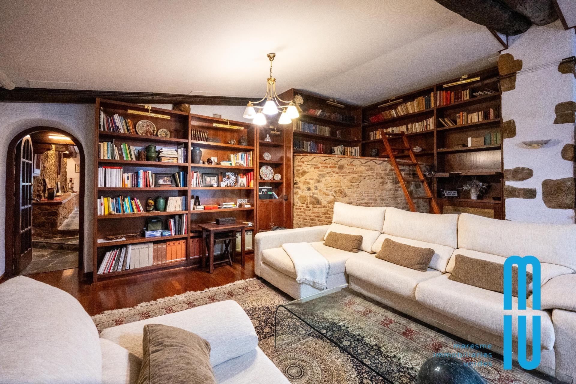 Espectacular Finca Rústica con 2 Masías del s.XVIII y Máxima - foto 5