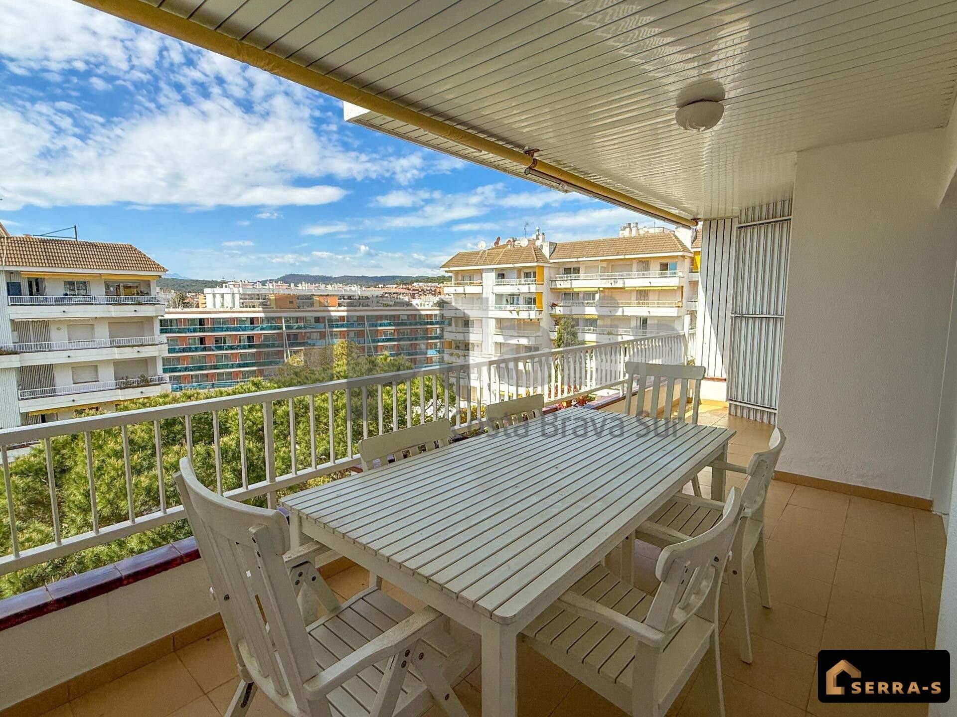 PRECIOSO PISO EN LLORET CON PISCINA Y A POCOS PASOS DEL MAR! - foto 4