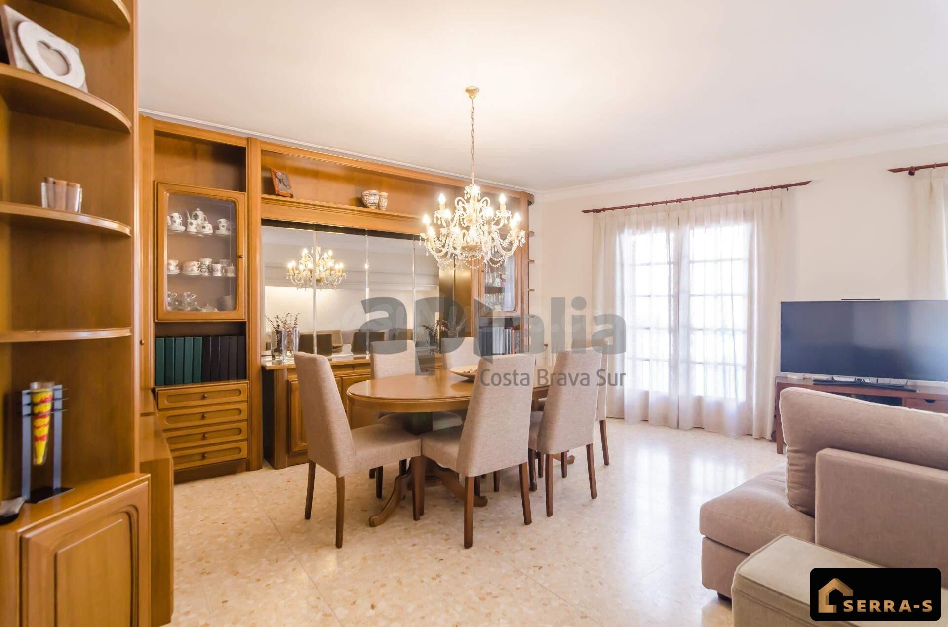 Local comercial + vivienda: una oportunidad única en Lloret de Mar