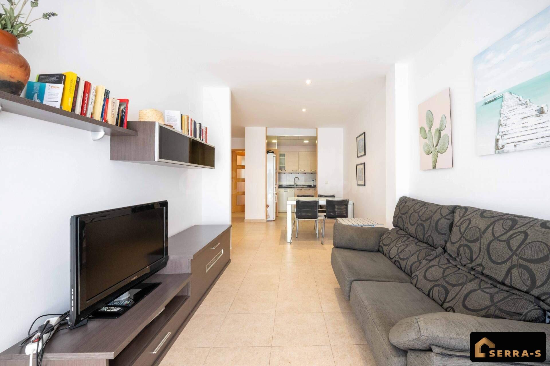 PISO DE 3 habitaciones, 2 BALCONES Y UNA EXCELENTE UBICACIÓN EN EL CENTRO DE CALELLA!