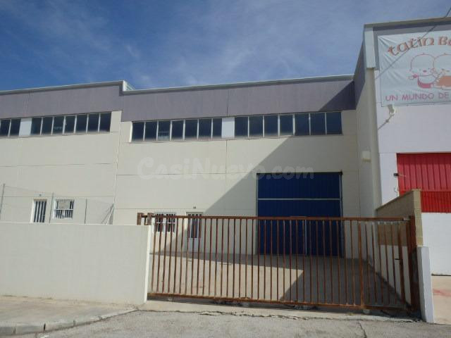 Nave Industrial en Ontígola