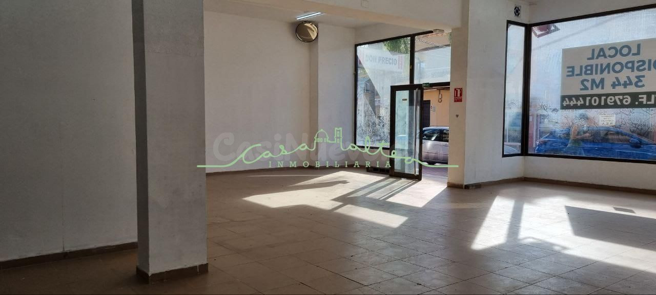 Local comercial en alquiler en La Nucía pueblo - foto 2
