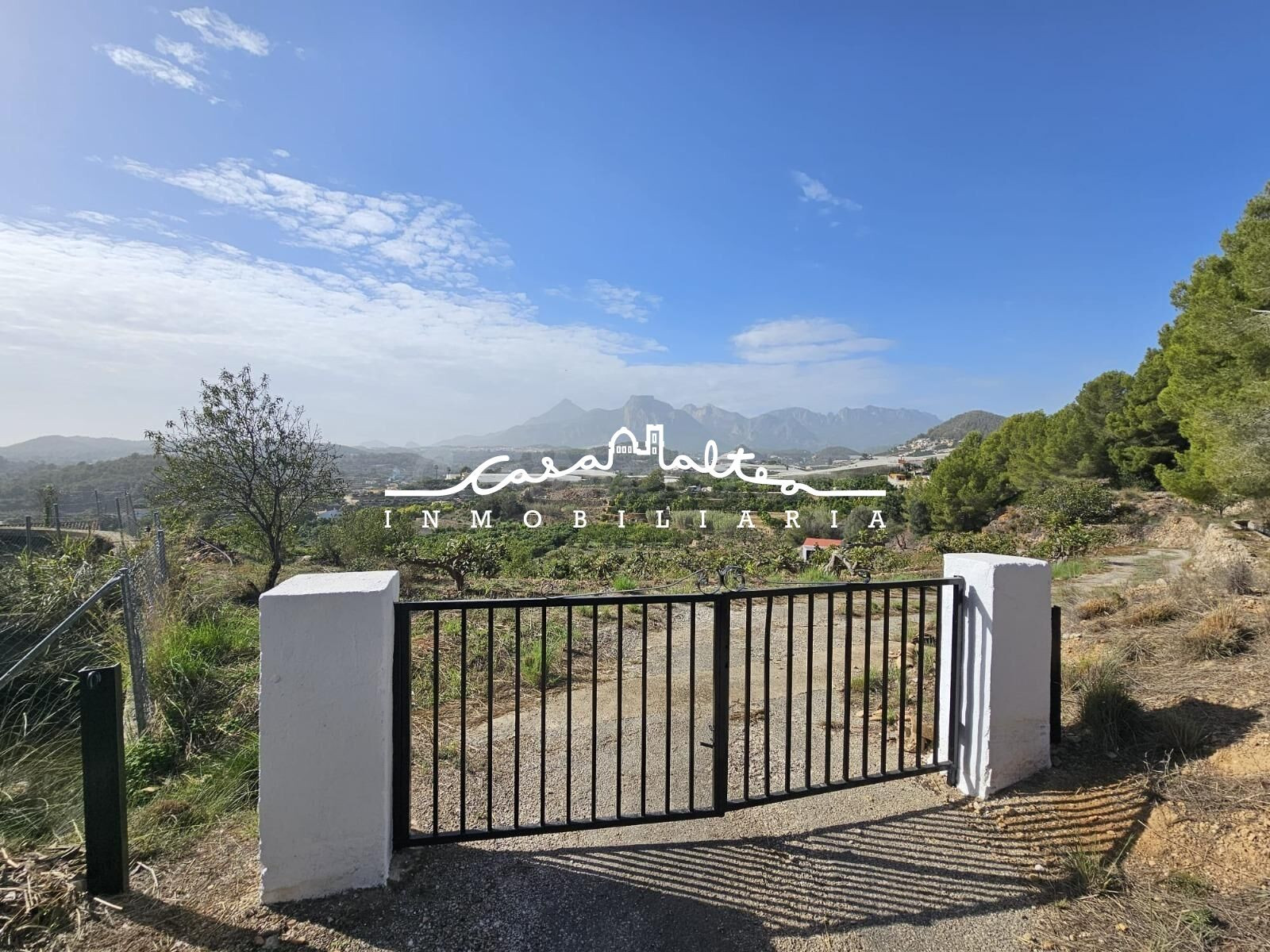 Venta de casita rustica con terreno - foto 2