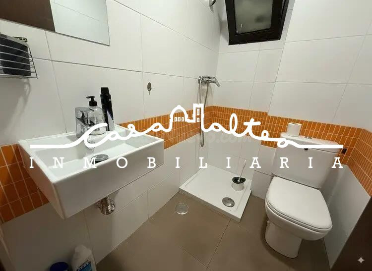 Se vende PISO PARA ENTRAR A VIVIR en el centro de LA NUCIA - foto 5