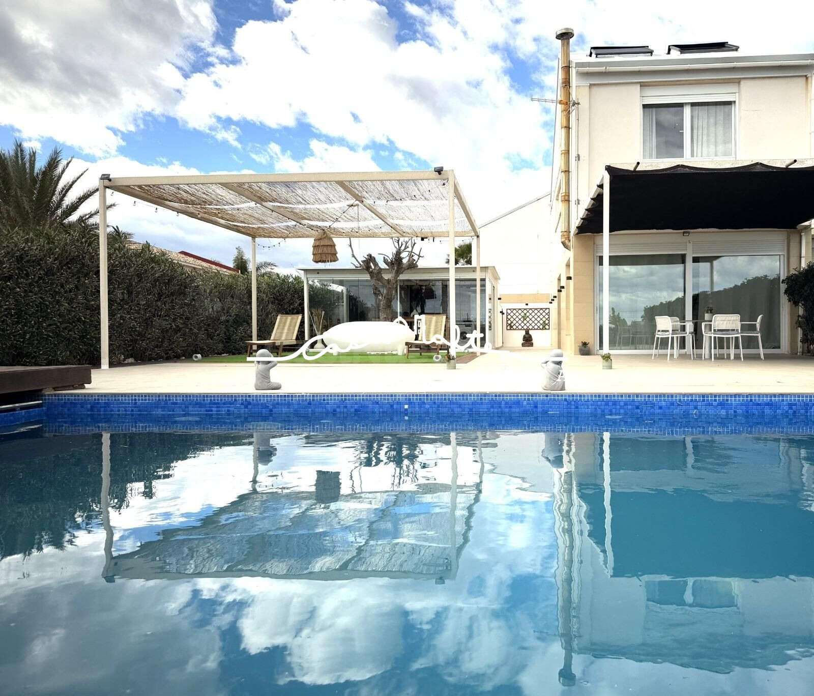 ESPECTACULAR CASA EN PRIMERA LINEA, CULLERA - foto 2