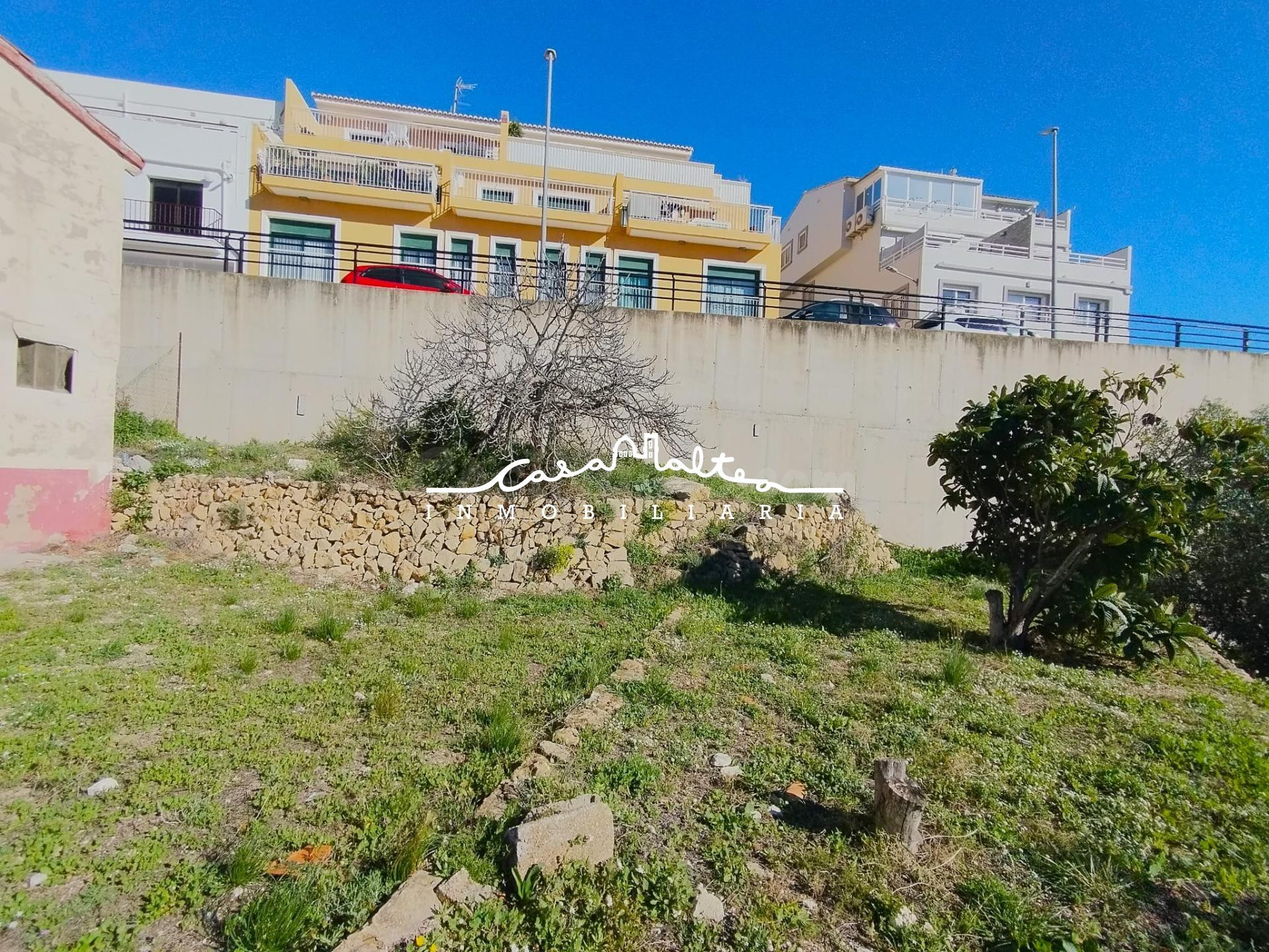 En venta gran casa para reforma integral en Callosa con mara - foto 3