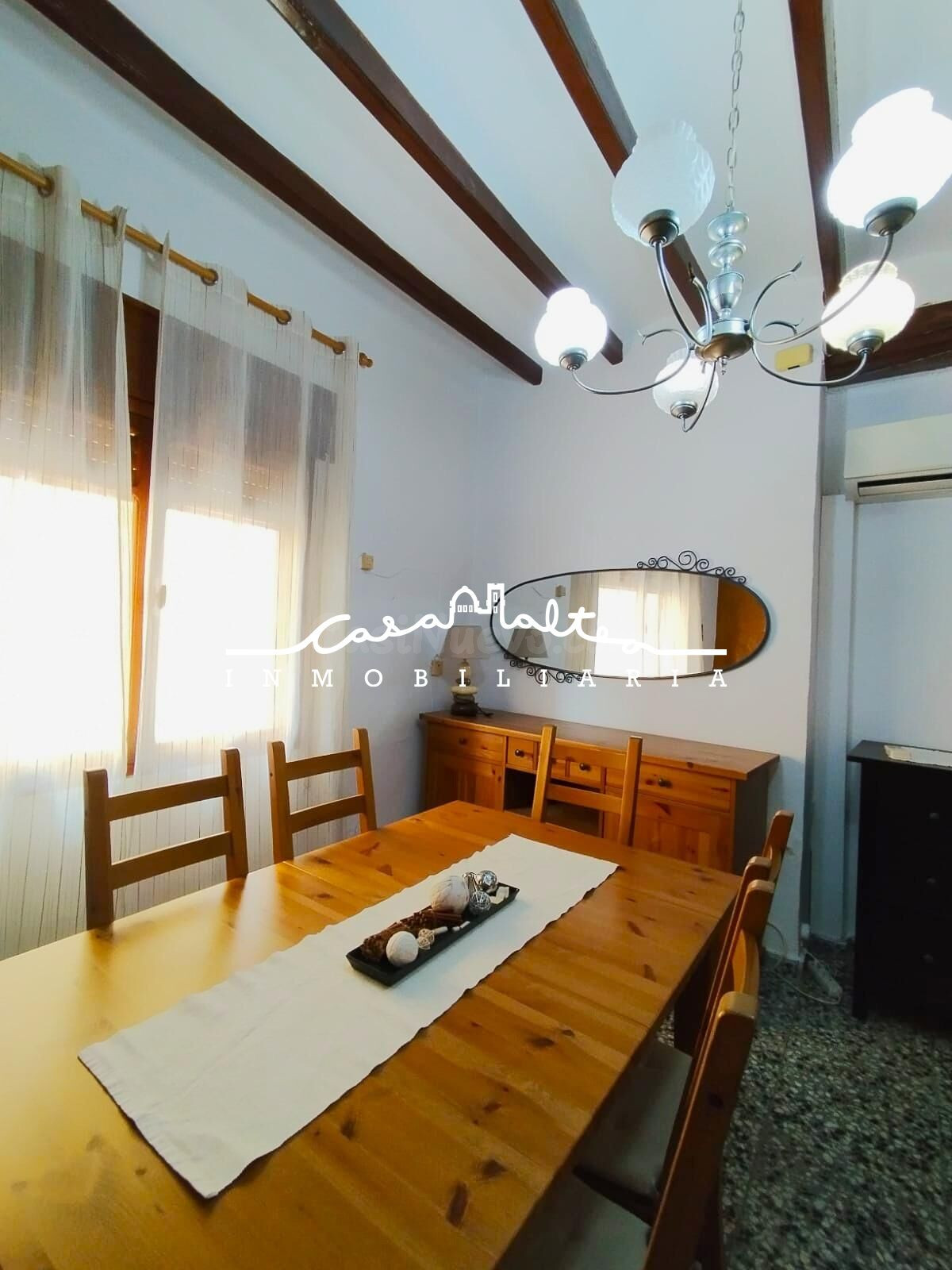 En venta gran casa de pueblo de 3 plantas en Polop - foto 2