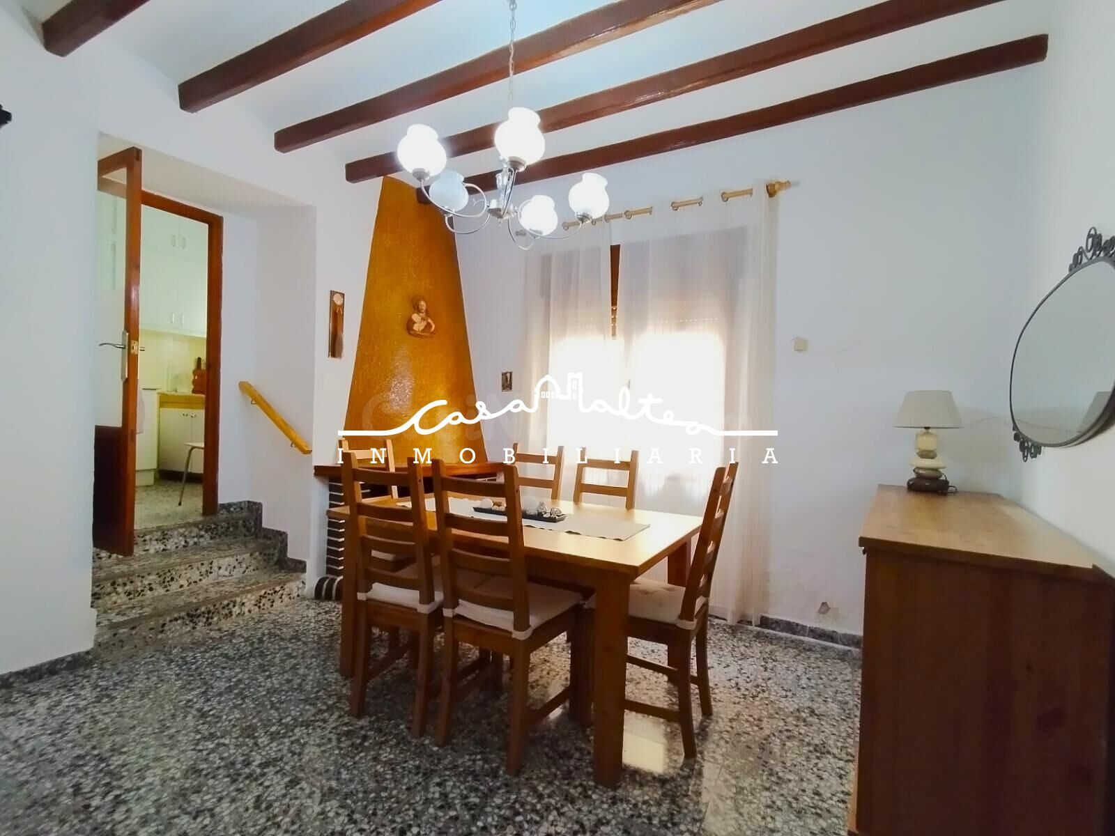 En venta gran casa de pueblo de 3 plantas en Polop - foto 3