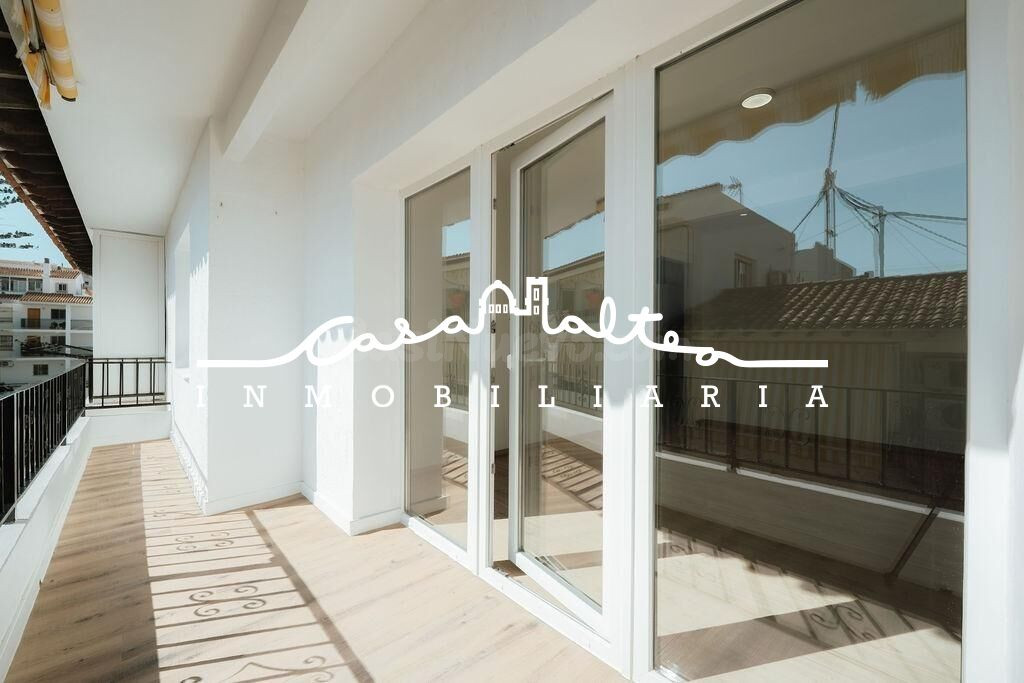 En venta espacioso ático en Altea
