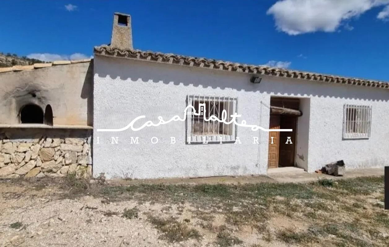 Finca rústica en venta en Relleu
