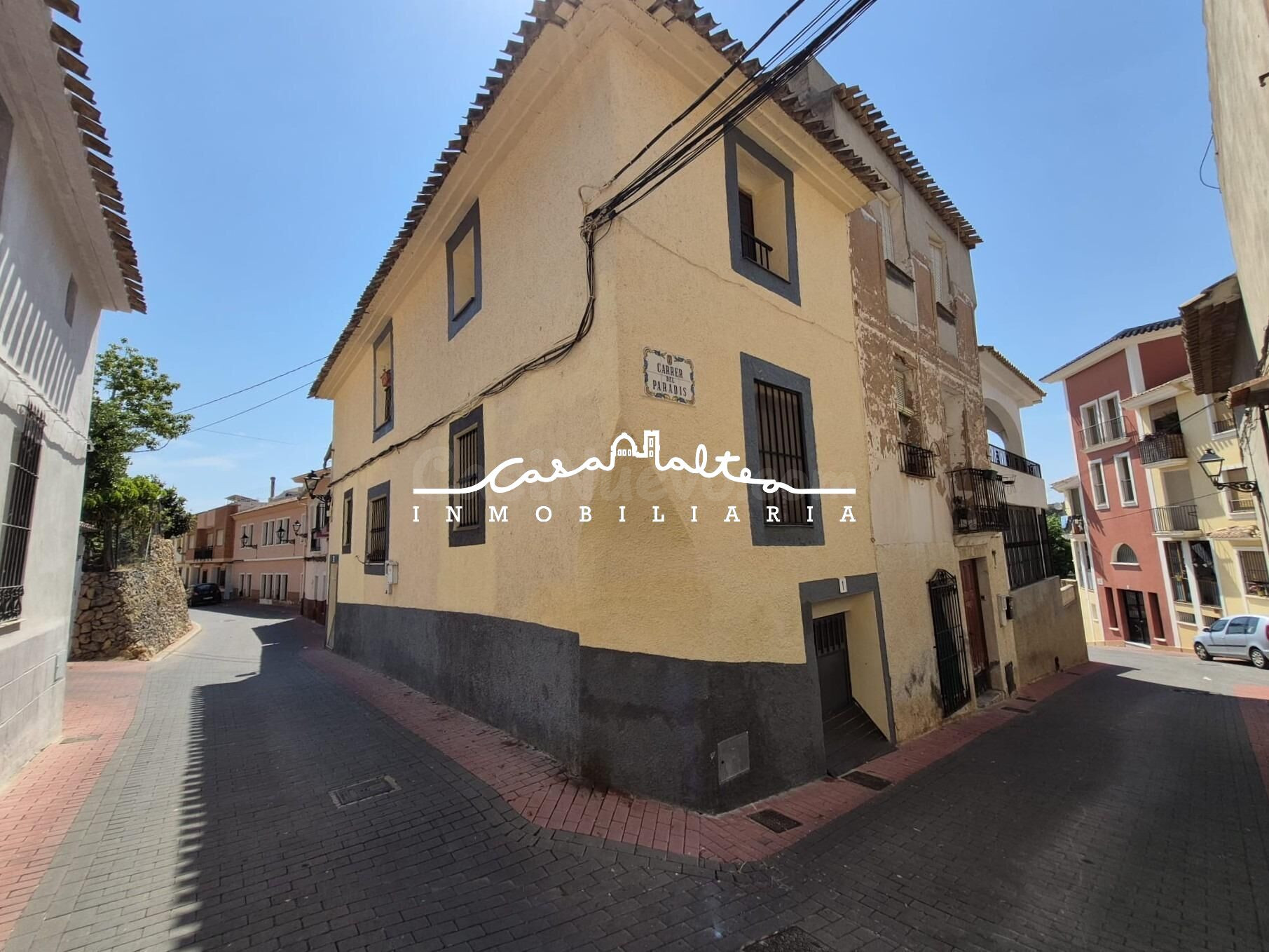 Casa de Pueblo con Encanto en Polop - A Tu Medida por €165,000
