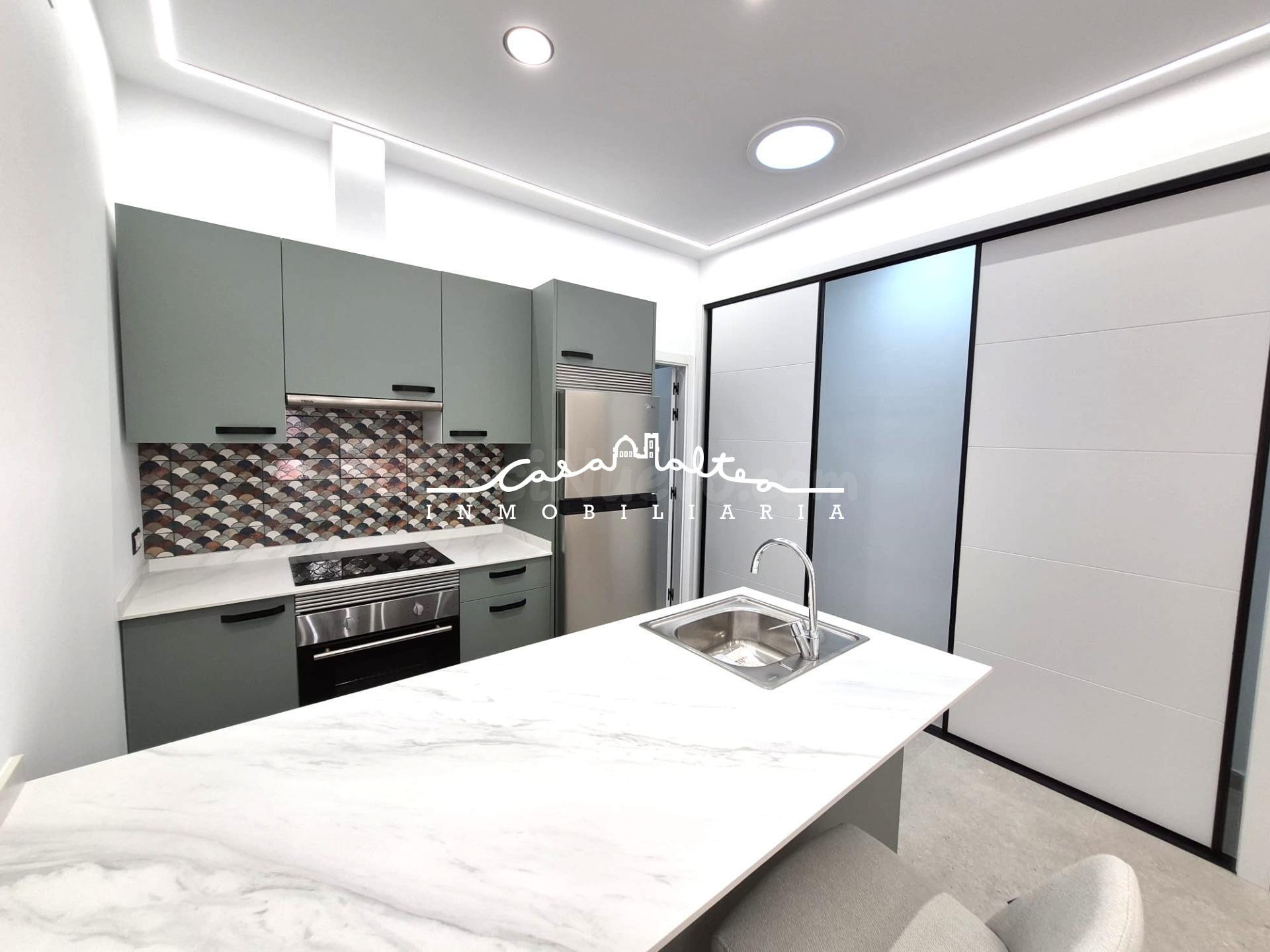 SE VENDE ESTUDIO EN 2 LINEA - PLAYA LEVANTE - BENIDORM - foto 3