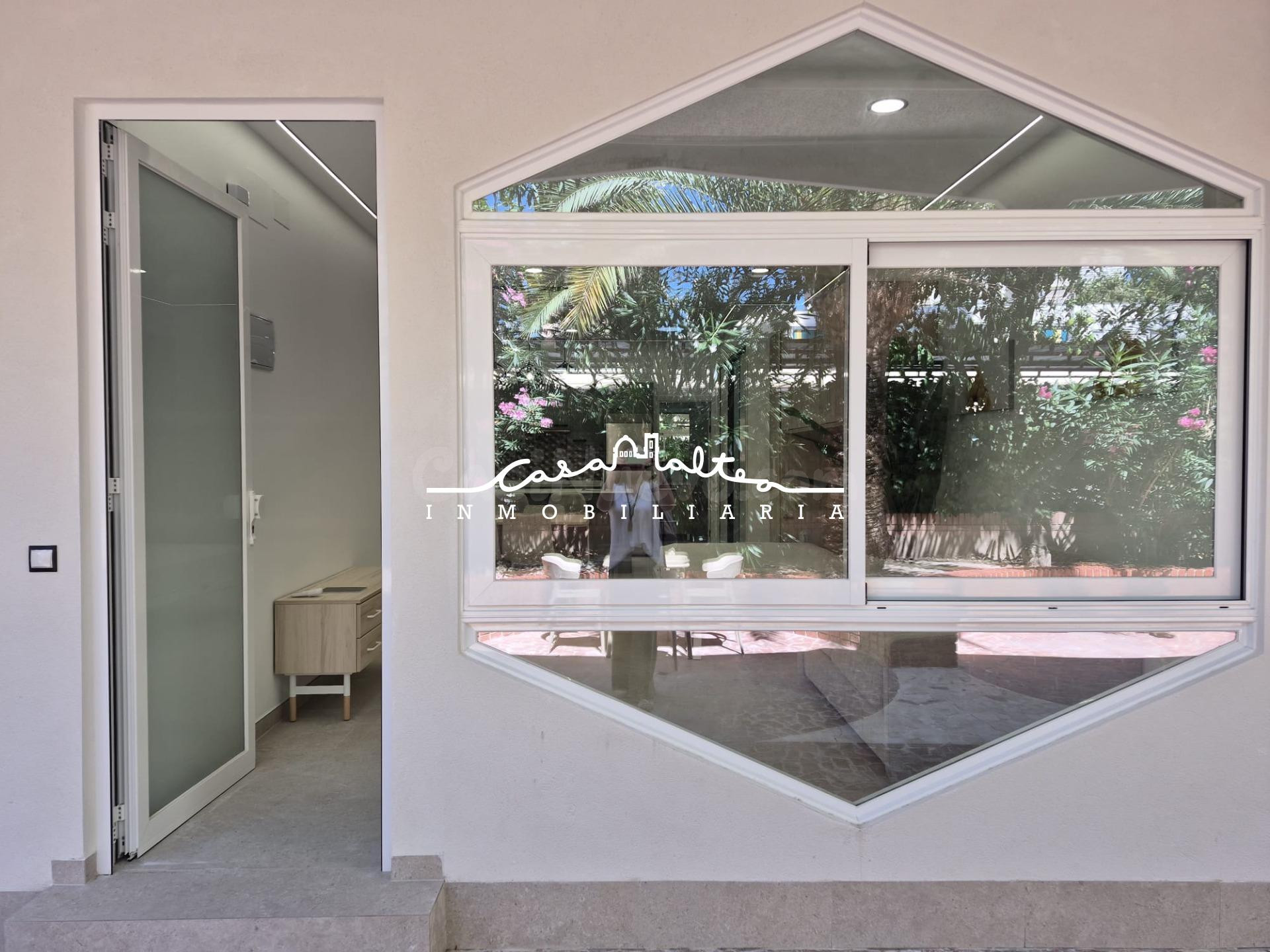SE VENDE ESTUDIO EN 2 LINEA - PLAYA LEVANTE - BENIDORM - foto 5