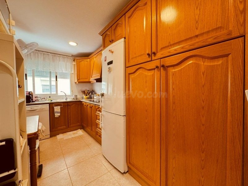 Piso en venta en centro La Mata, 200 metros de la playa 35 k - foto 3