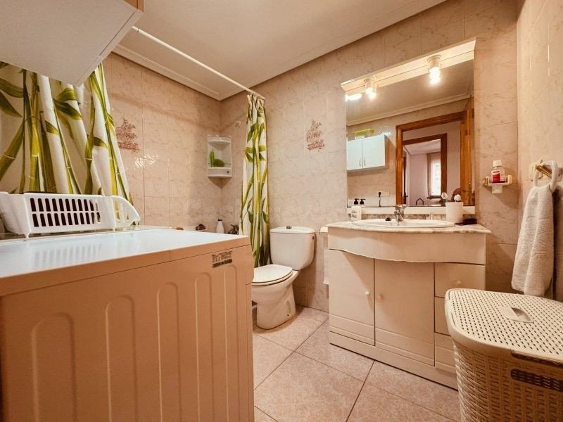 Piso en venta en centro La Mata, 200 metros de la playa 35 k - foto 4