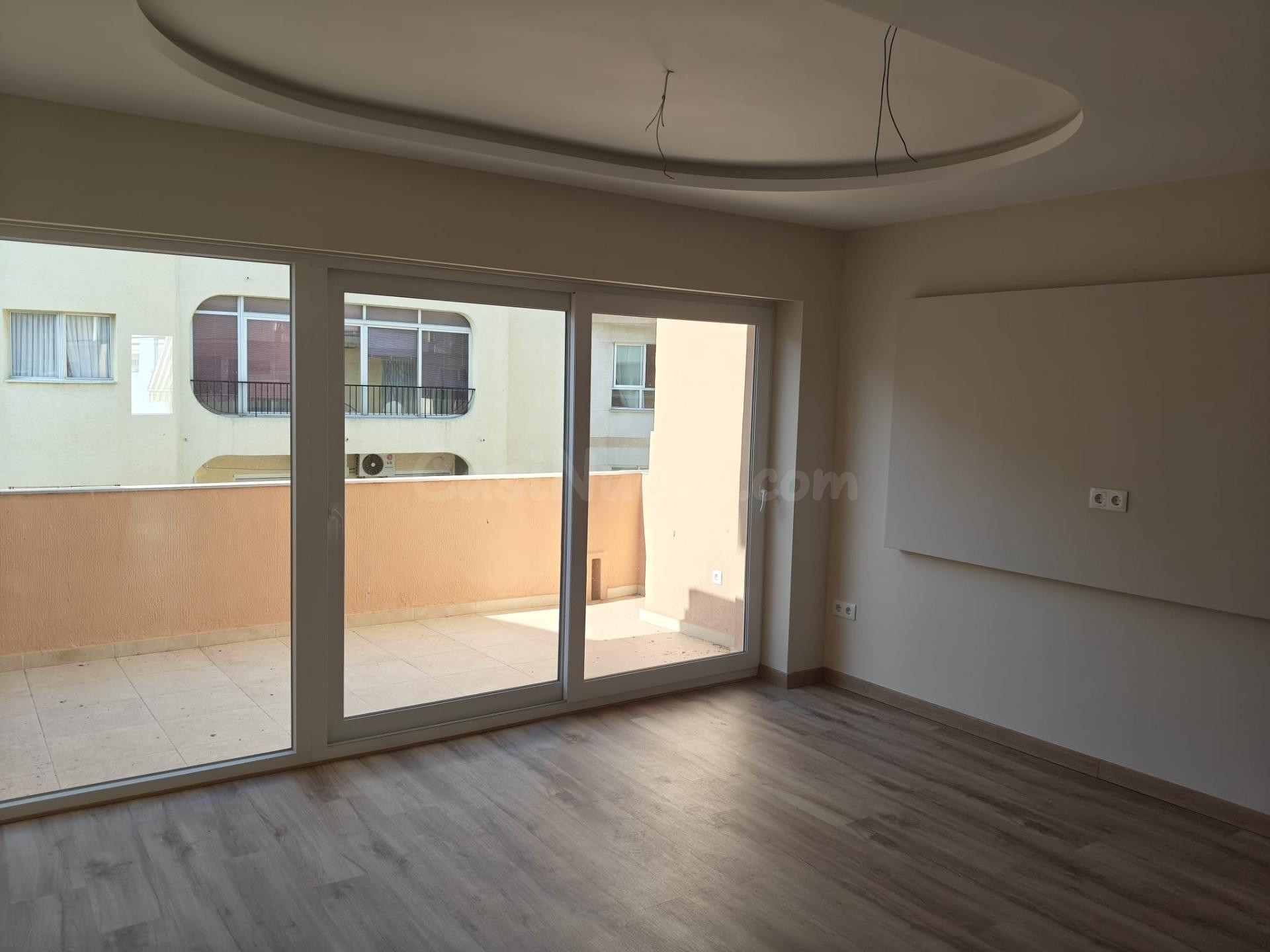Apartamento totalmente reformado en Calpe a 200 metros de la - foto 2