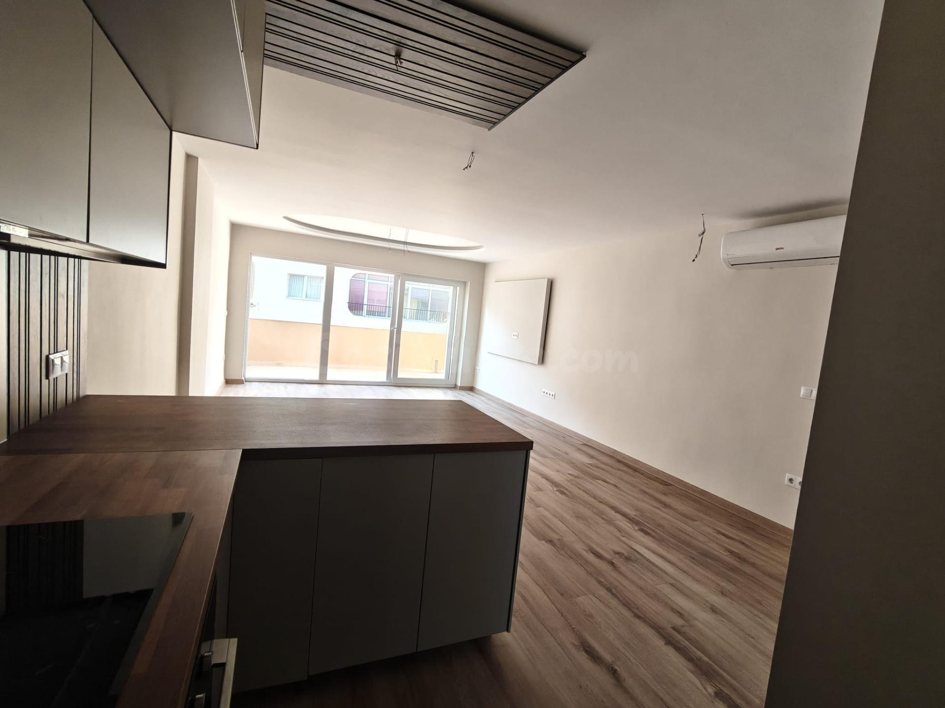Apartamento totalmente reformado en Calpe a 200 metros de la - foto 5