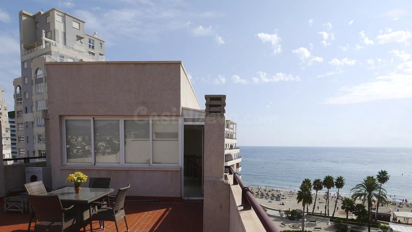 PRECIOSOS ATICOS CON VISTAS AL MAR EN CALPE
