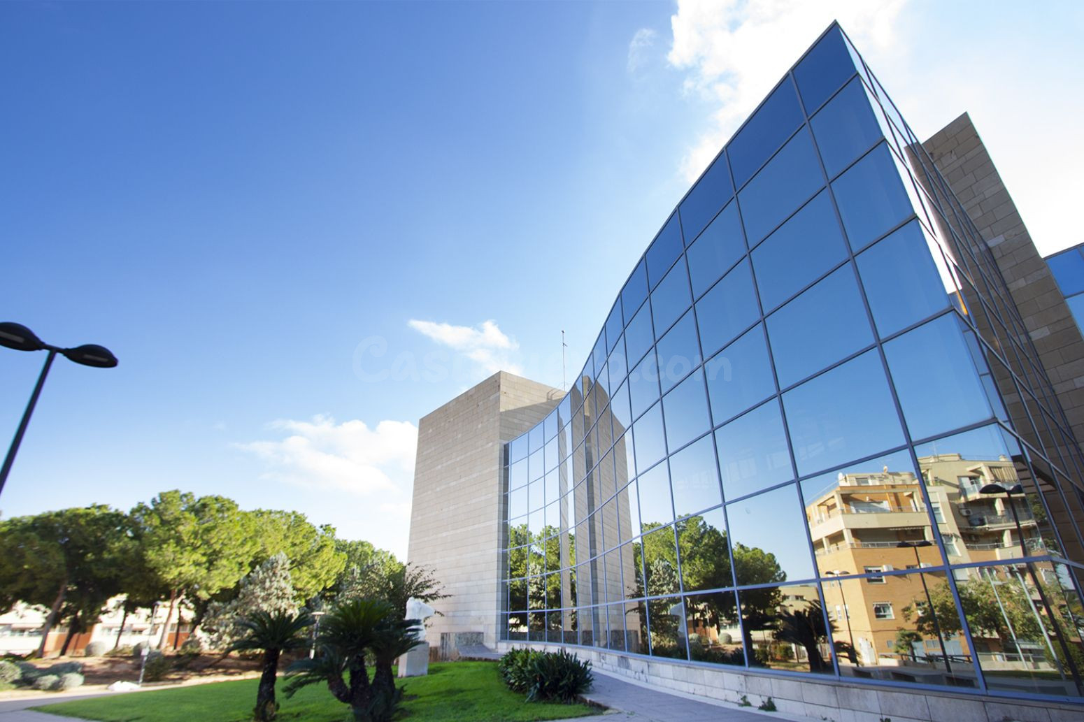 Parcela urbanizable en Santa Apolonia - foto 3