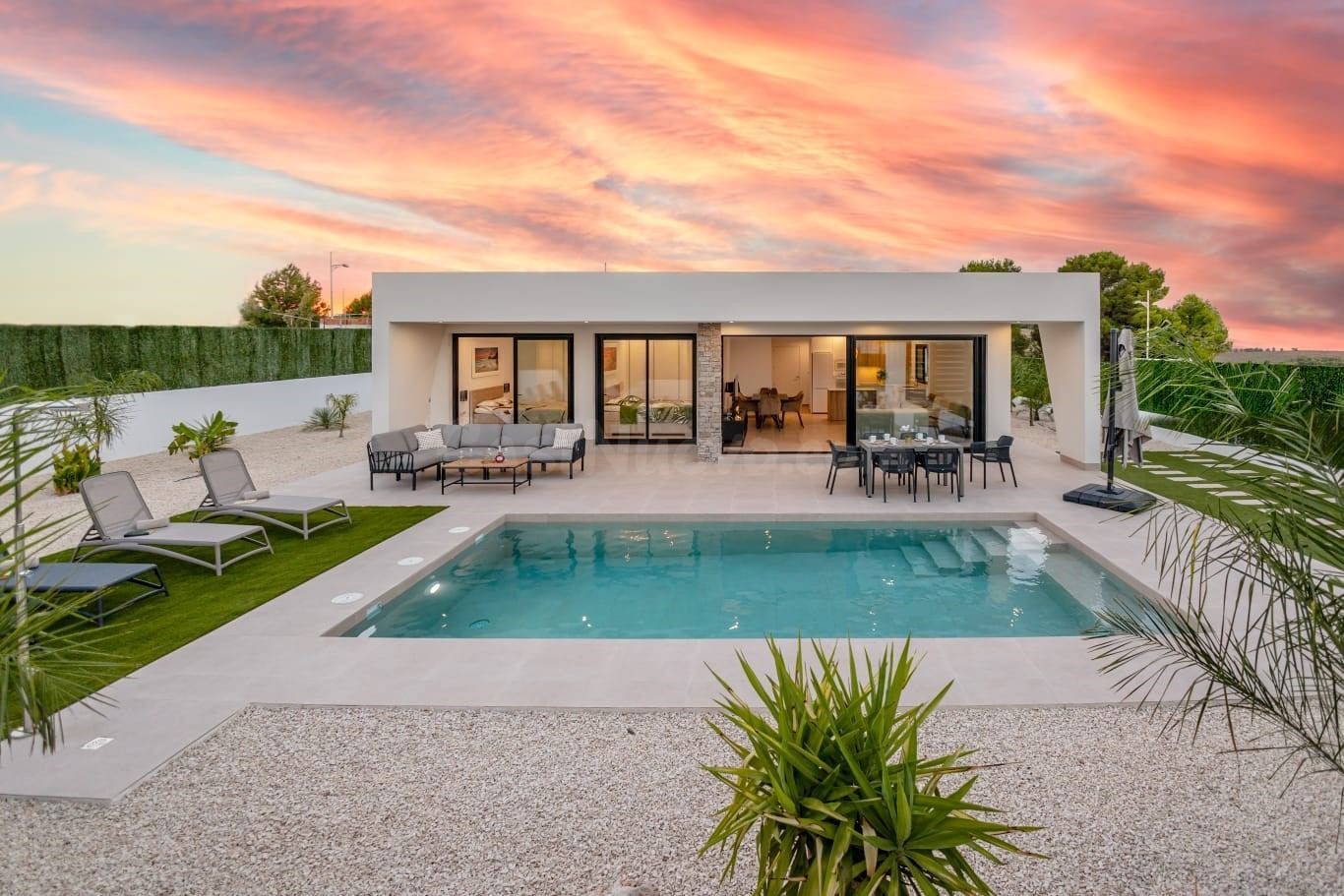 VILLAS MODERNAS EN CALASPARRA CON PISCINA PRIVADA!!!