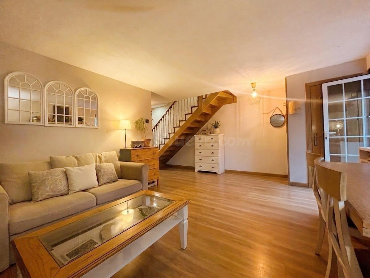 DUPLEX, GARAJE Y TRASTERO EN LOS ARROYOS