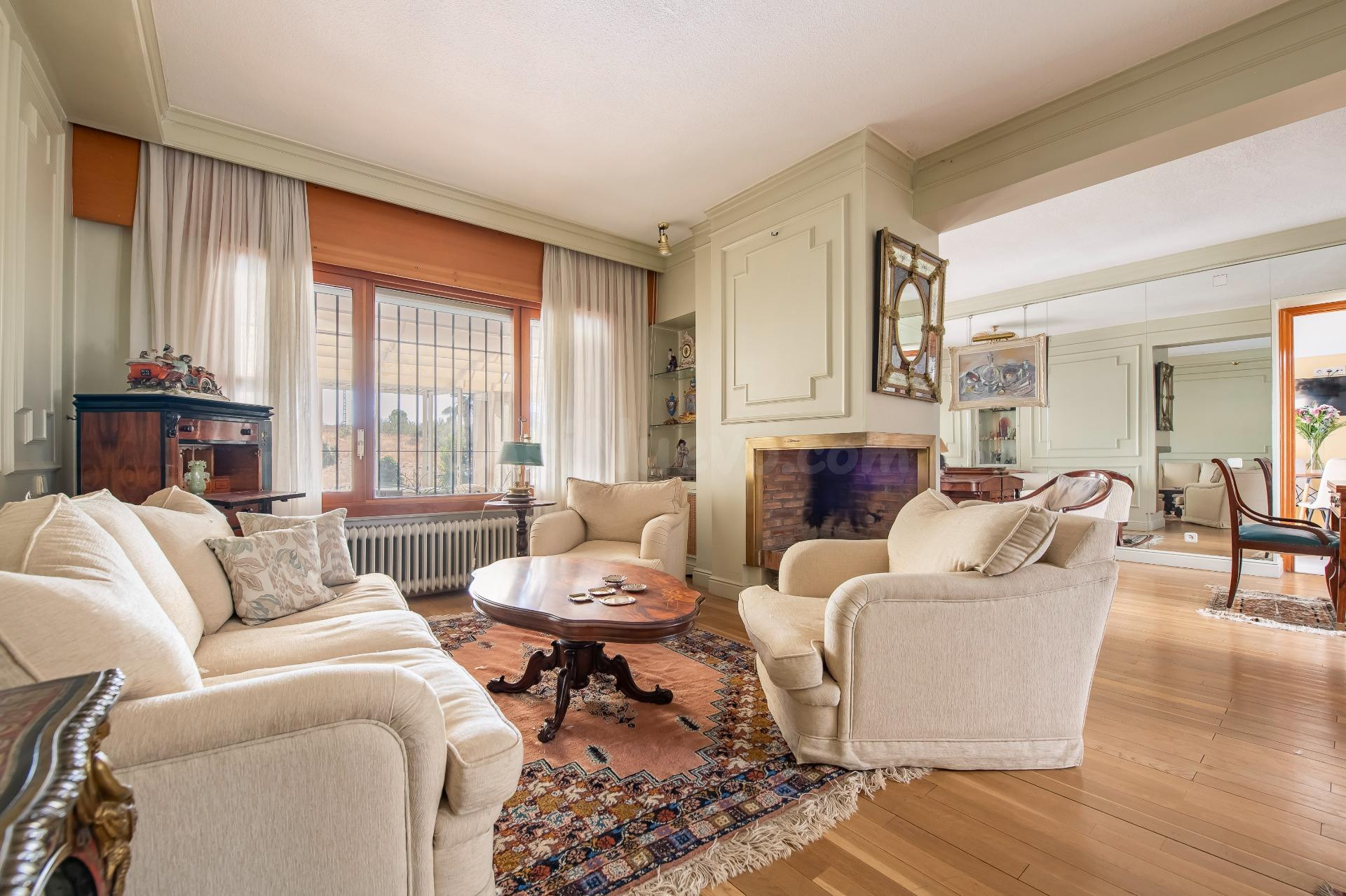 CHALET ADOSADO EN LAS ROZAS - foto 4
