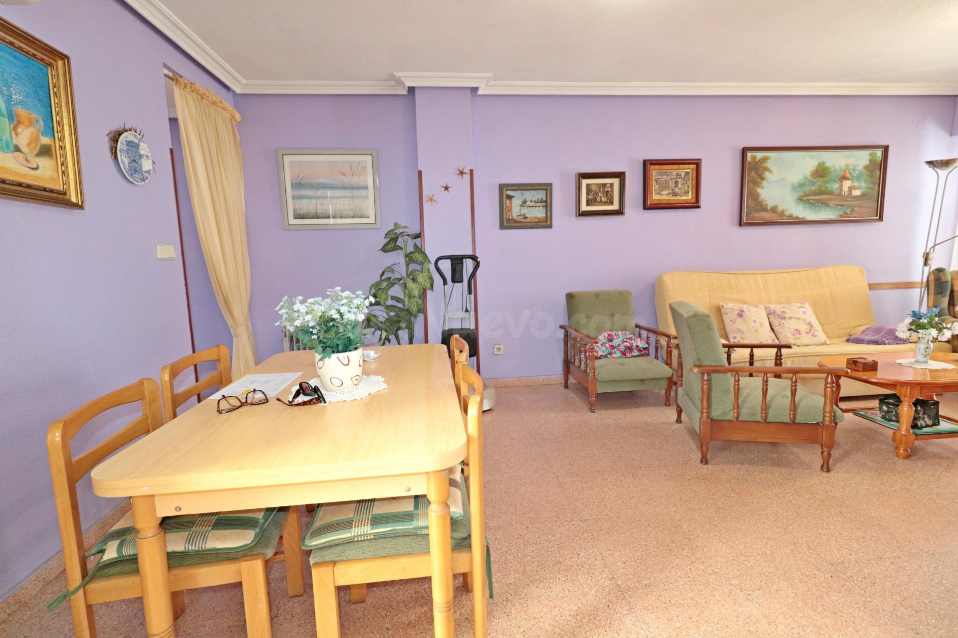 se vende un piso grande de 3 dorimitorios y 2 baños con vist - foto 5
