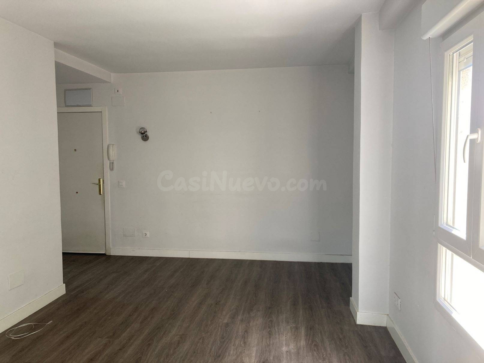Acogedor Apartamento en Canillas, ¡Tu Nuevo Hogar Te Espera! - foto 4