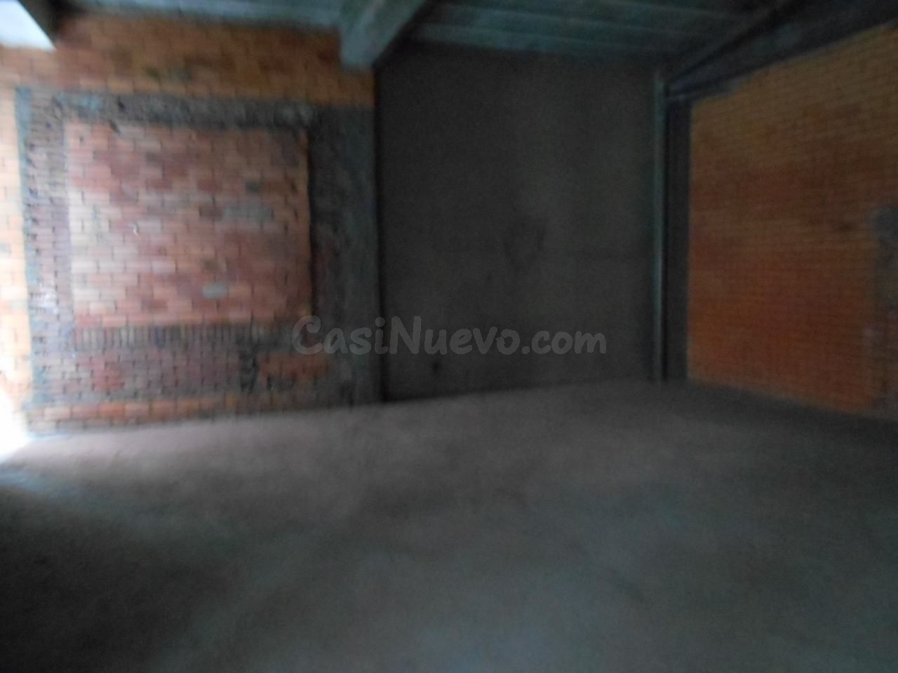 LOCAL EN EL PUENTE