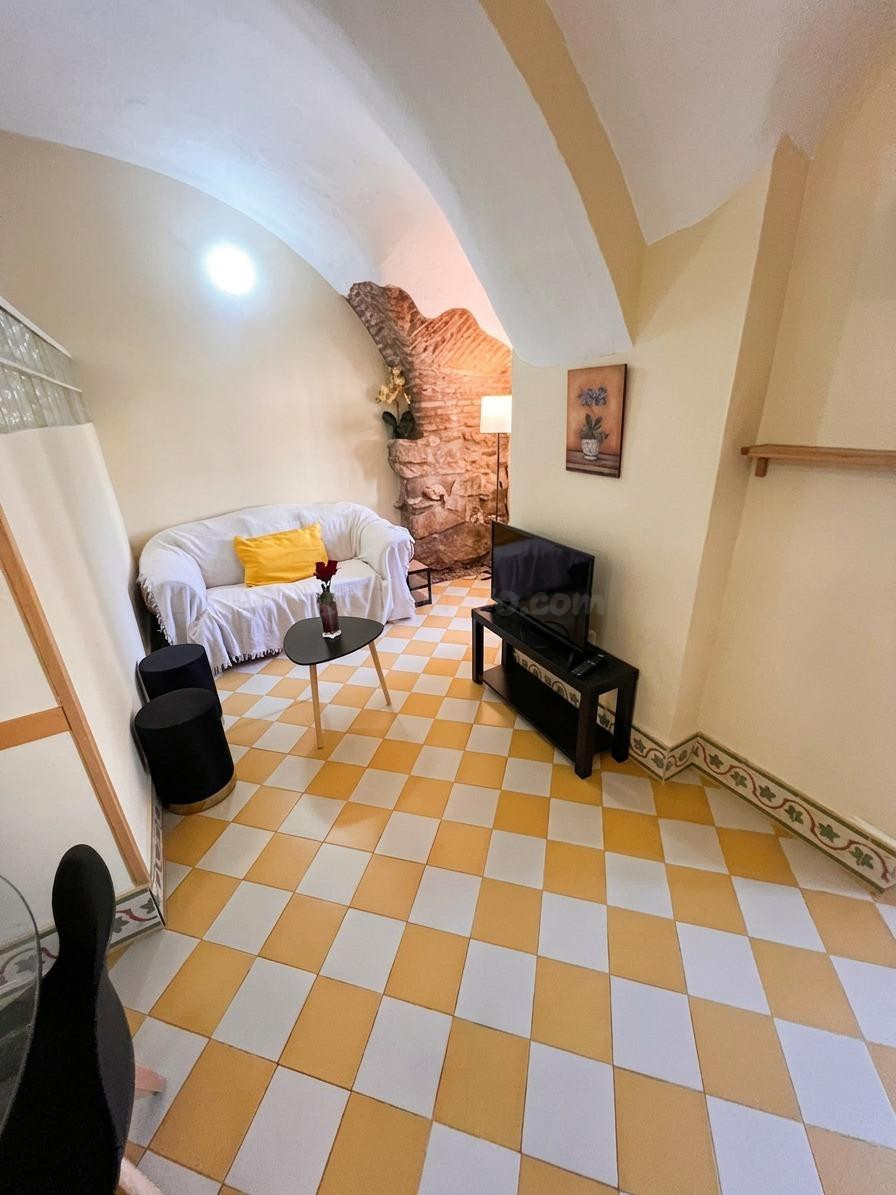 Encantador Apartamento Exterior en Hernán Cortés, Cáceres - foto 2