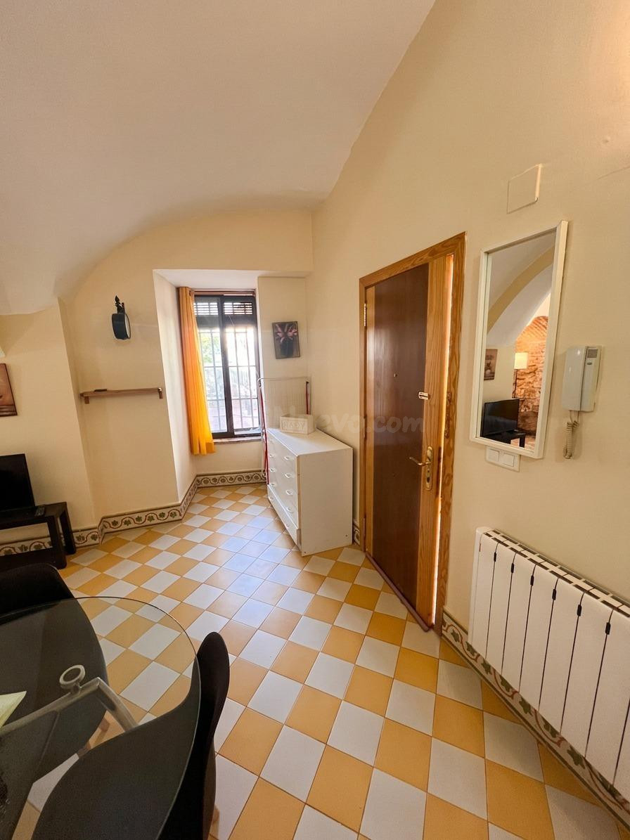 Encantador Apartamento Exterior en Hernán Cortés, Cáceres - foto 3