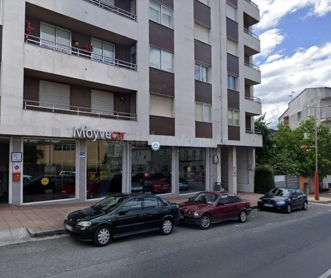Se vende local en Carballiño - foto 2