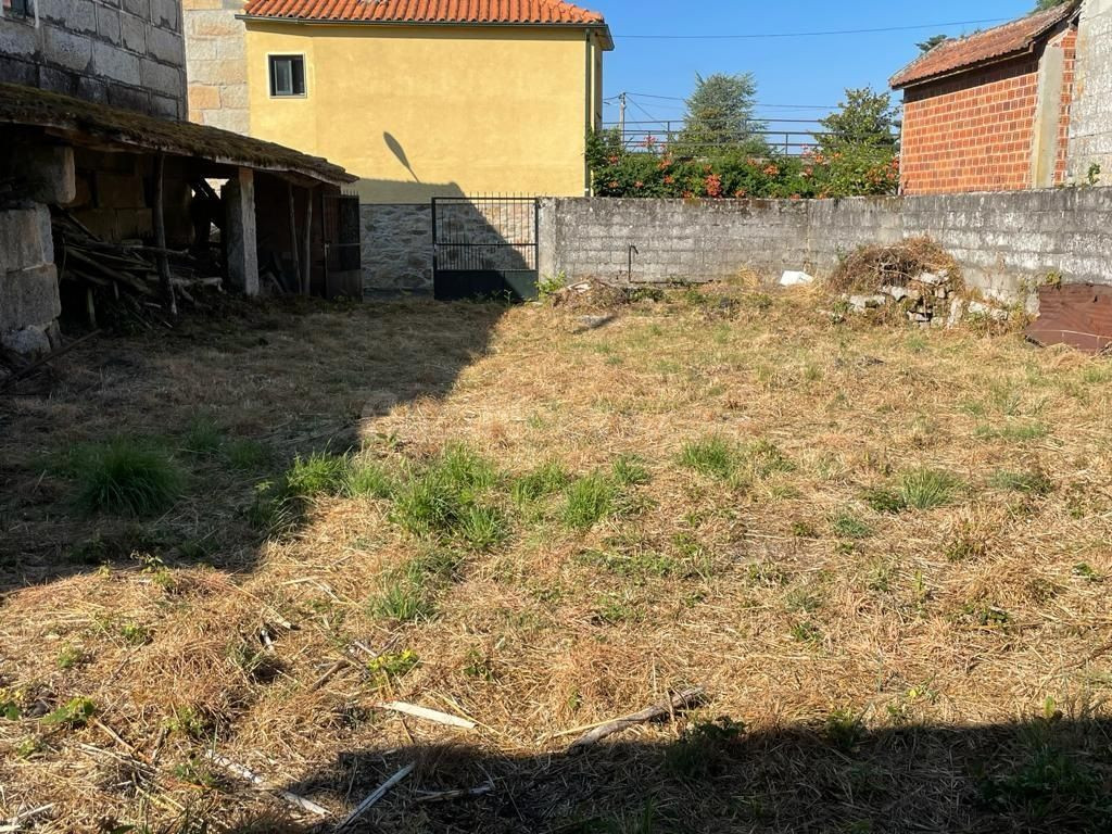 CASA DE PIEDRA ANTIGUA PARA REHABILITAR - foto 5