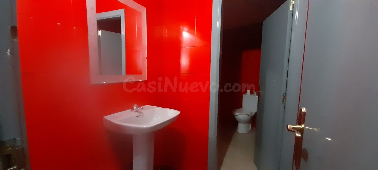 En venta y alquiler Bajo en Caldas de Reis