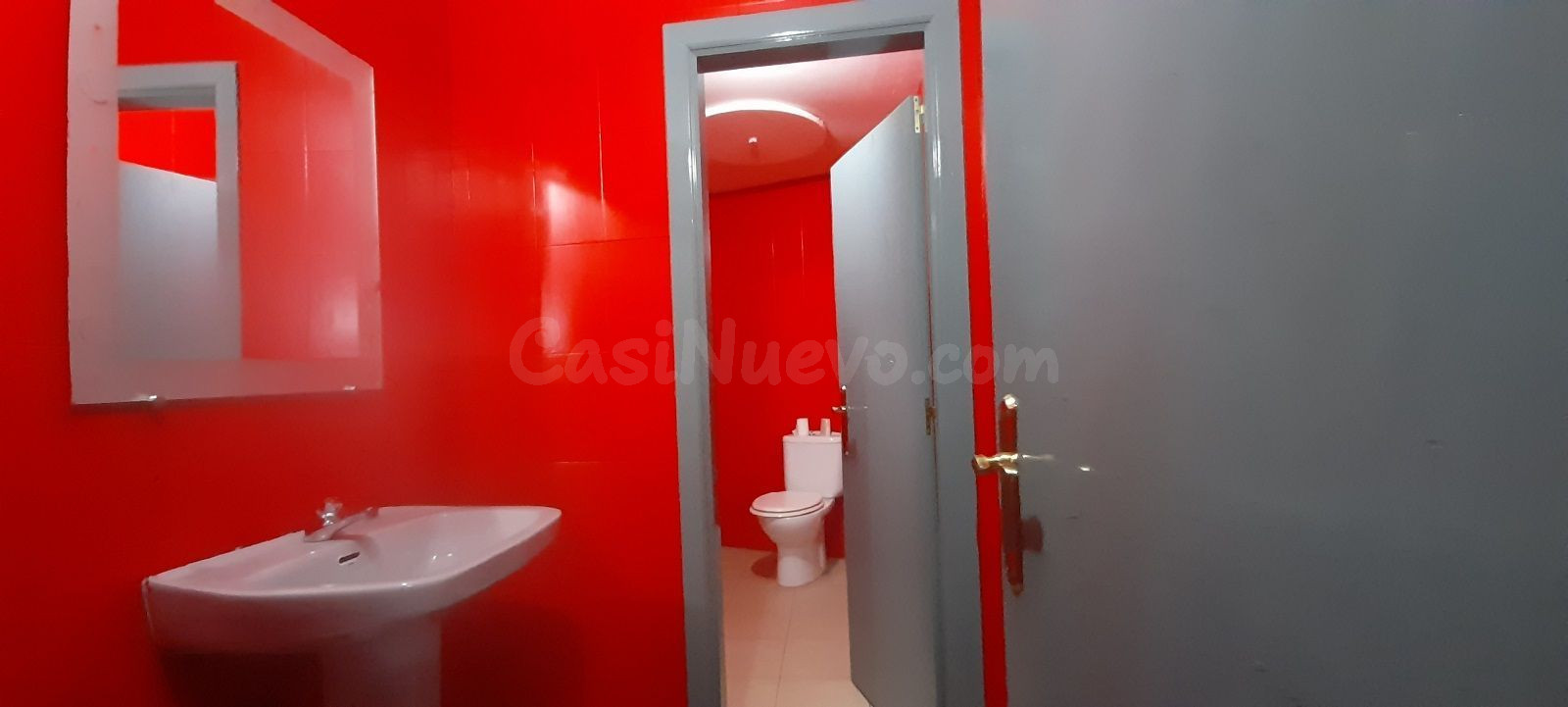 En venta y alquiler Bajo en Caldas de Reis - foto 3