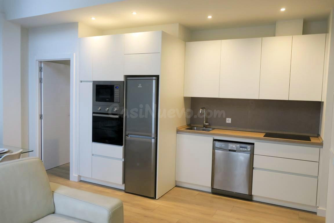 Piso en venta en Azpilagaña - foto 5
