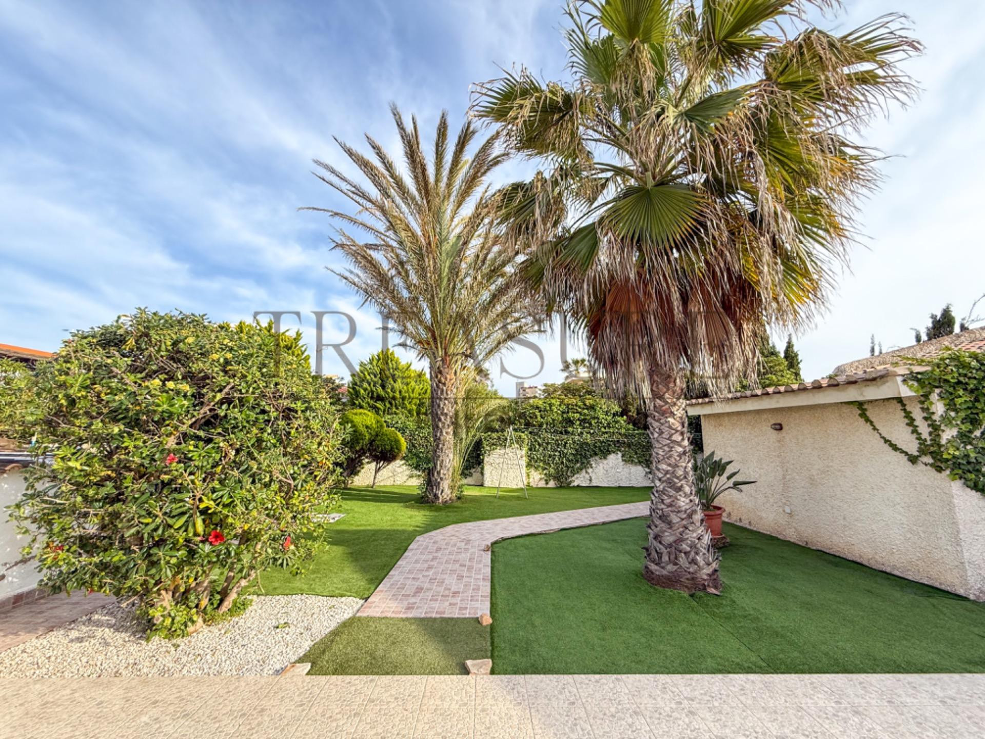 Despierta entre dos mares | Chalet con piscina privada en La - foto 2