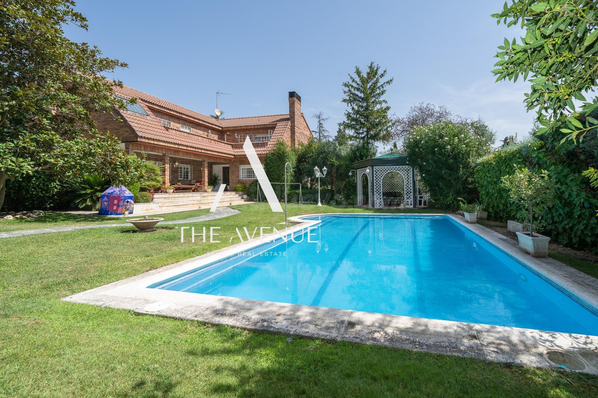 Magnífico chalet independiente en El Olivar de Mirabal, Boadilla del Monte