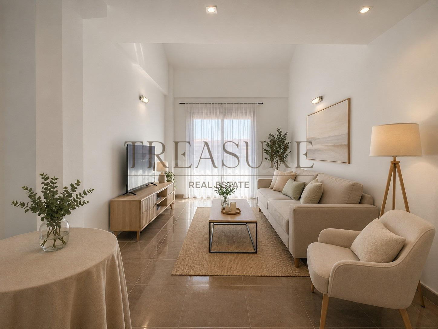 Piso-dúplex reformado con terraza y encanto en pleno centro 