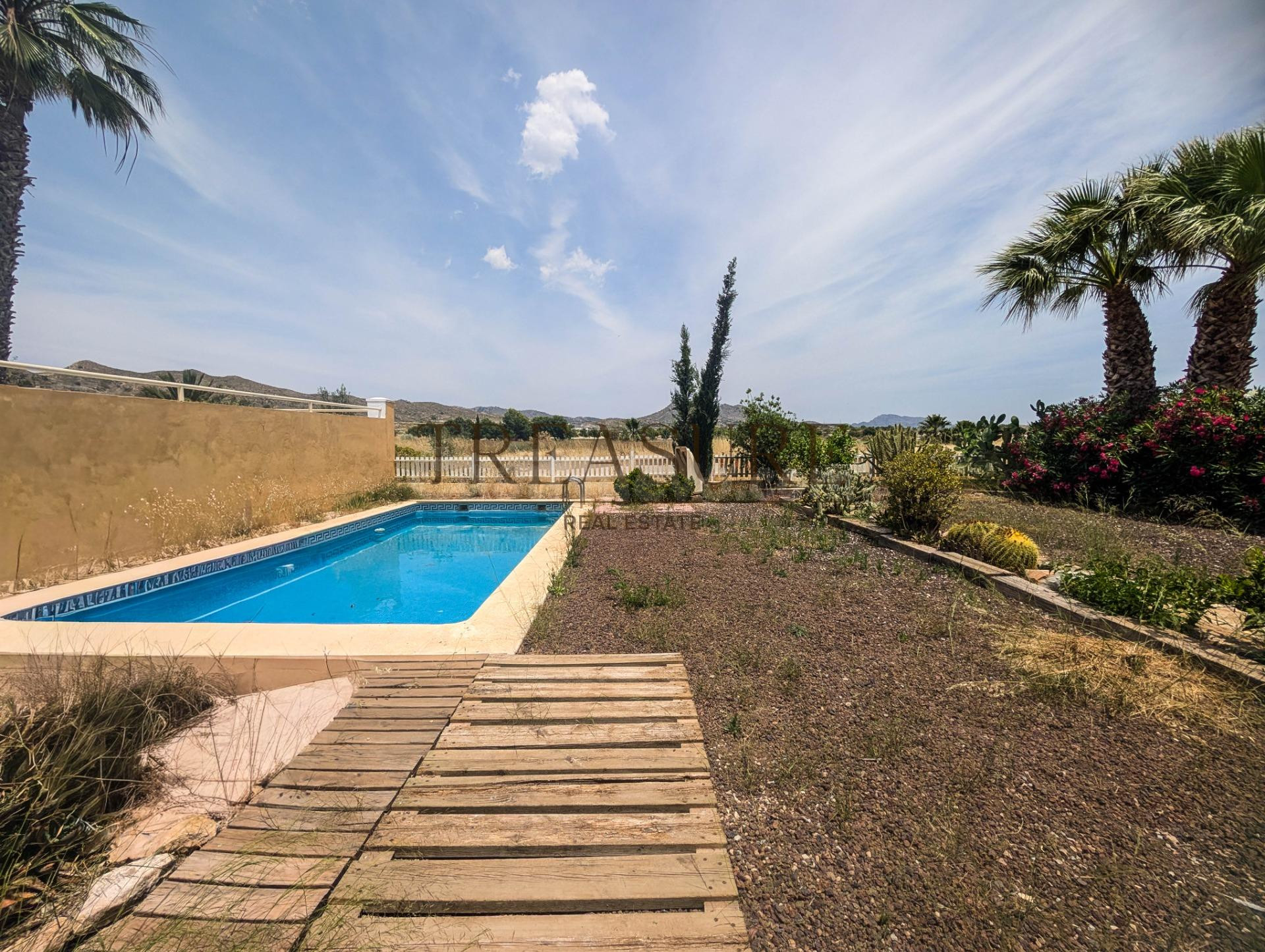 Espléndido Chalet en Altaona Golf – Tu refugio a 10 minutos  - foto 3