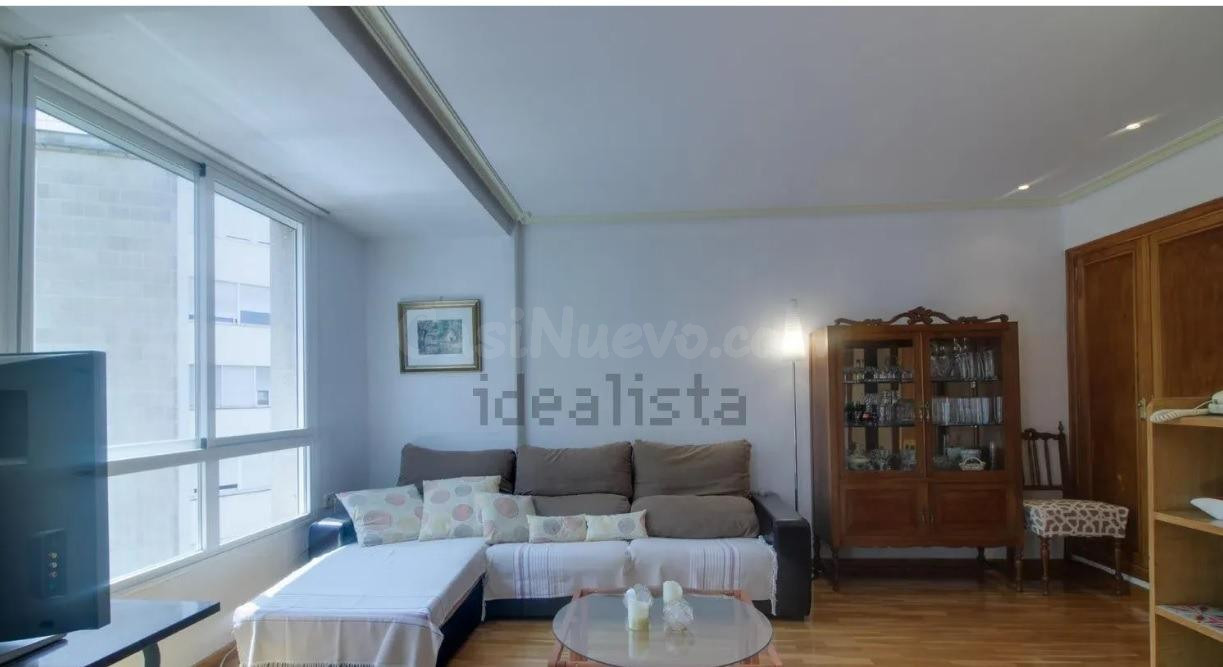 PISO UBICADO EN UNA DE LAS ZONAS EXCLUSIVAS DE LA CIUDAD - foto 2