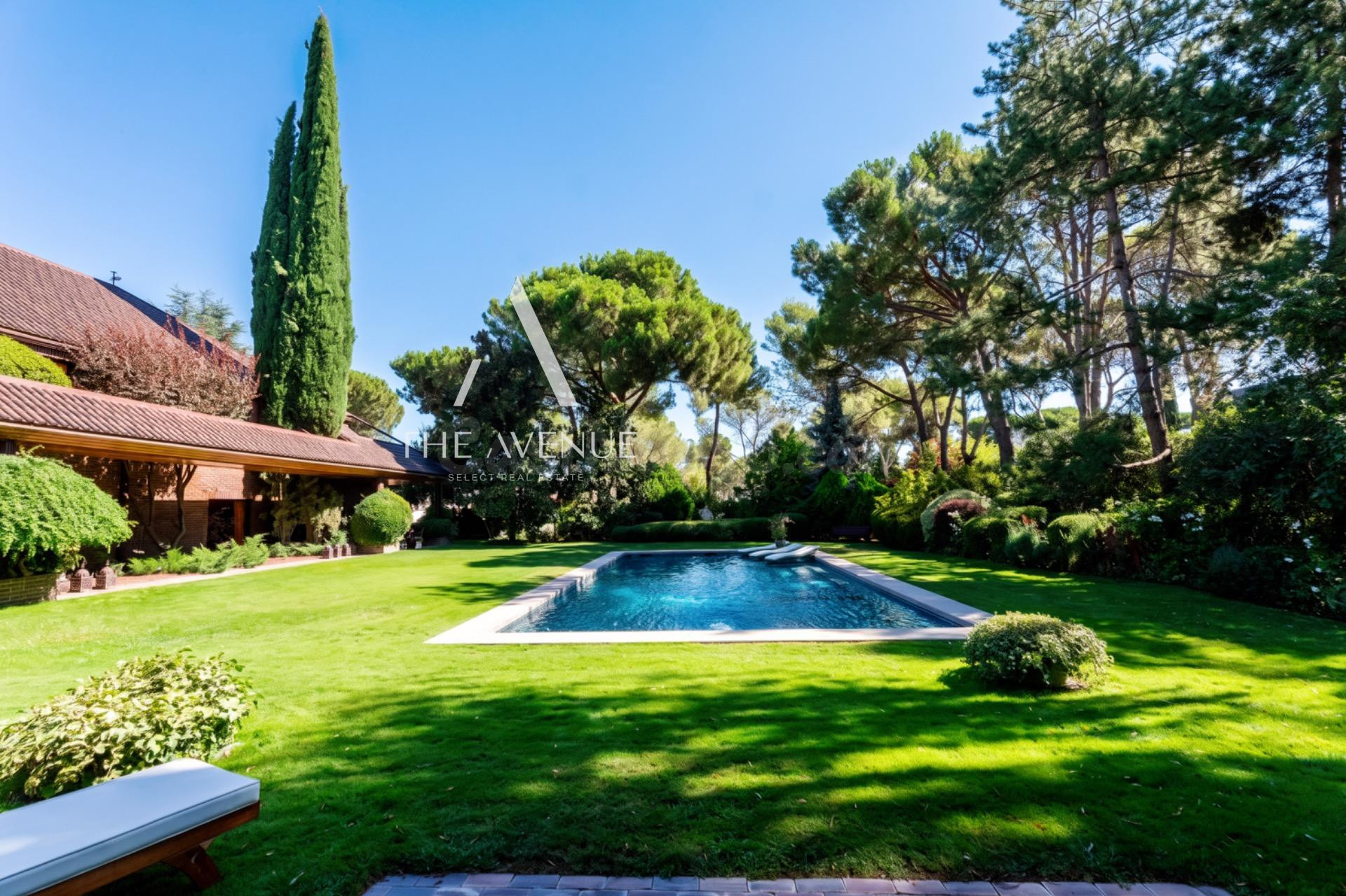 Extraordinaria villa en Las Lomas - foto 4