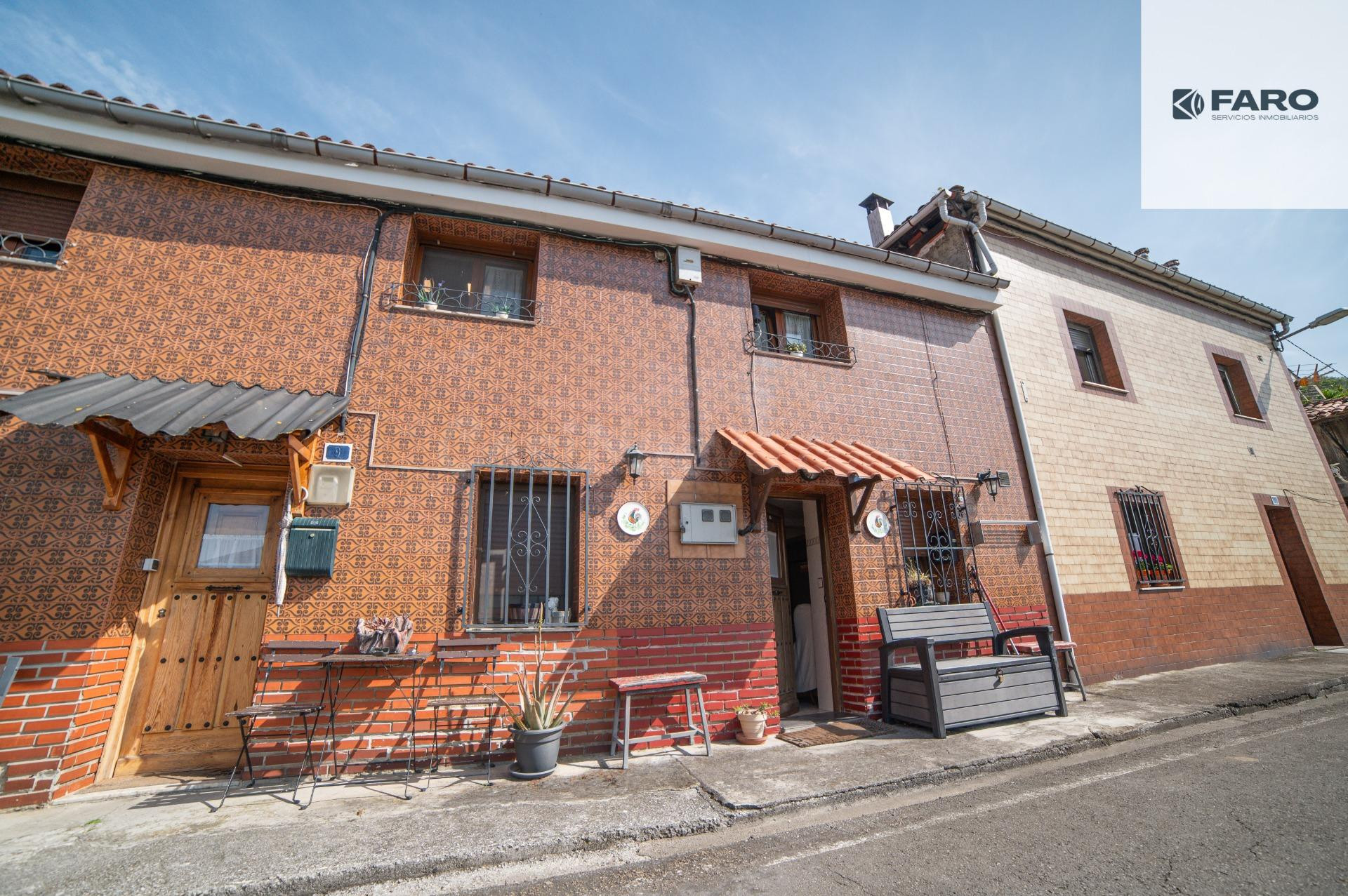Adosado en Aldea Aguilar, Mieres - foto 2