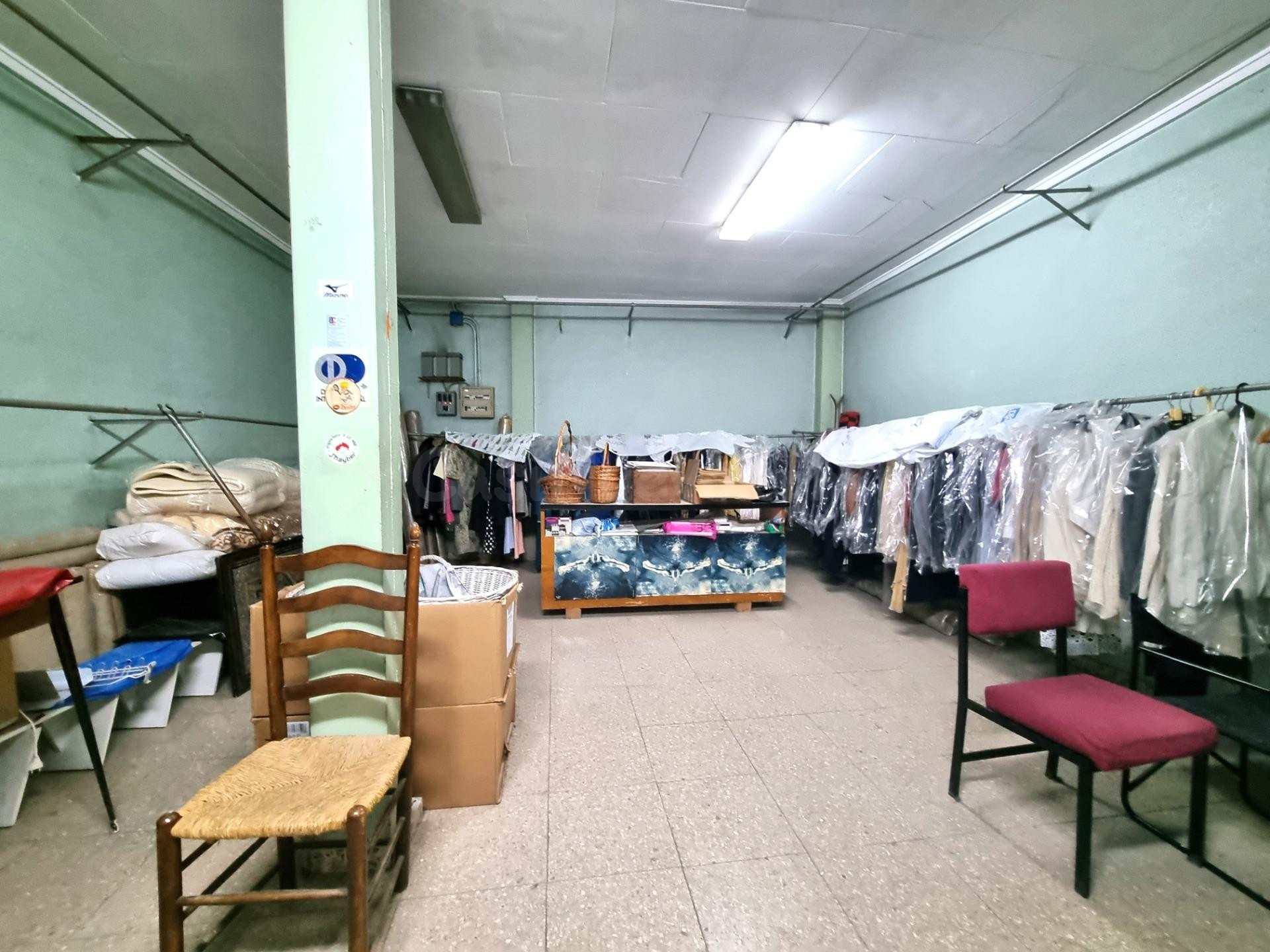 SE VENDE LOCAL COMERCIAL EN MONOVAR (ALICANTE) - foto 4