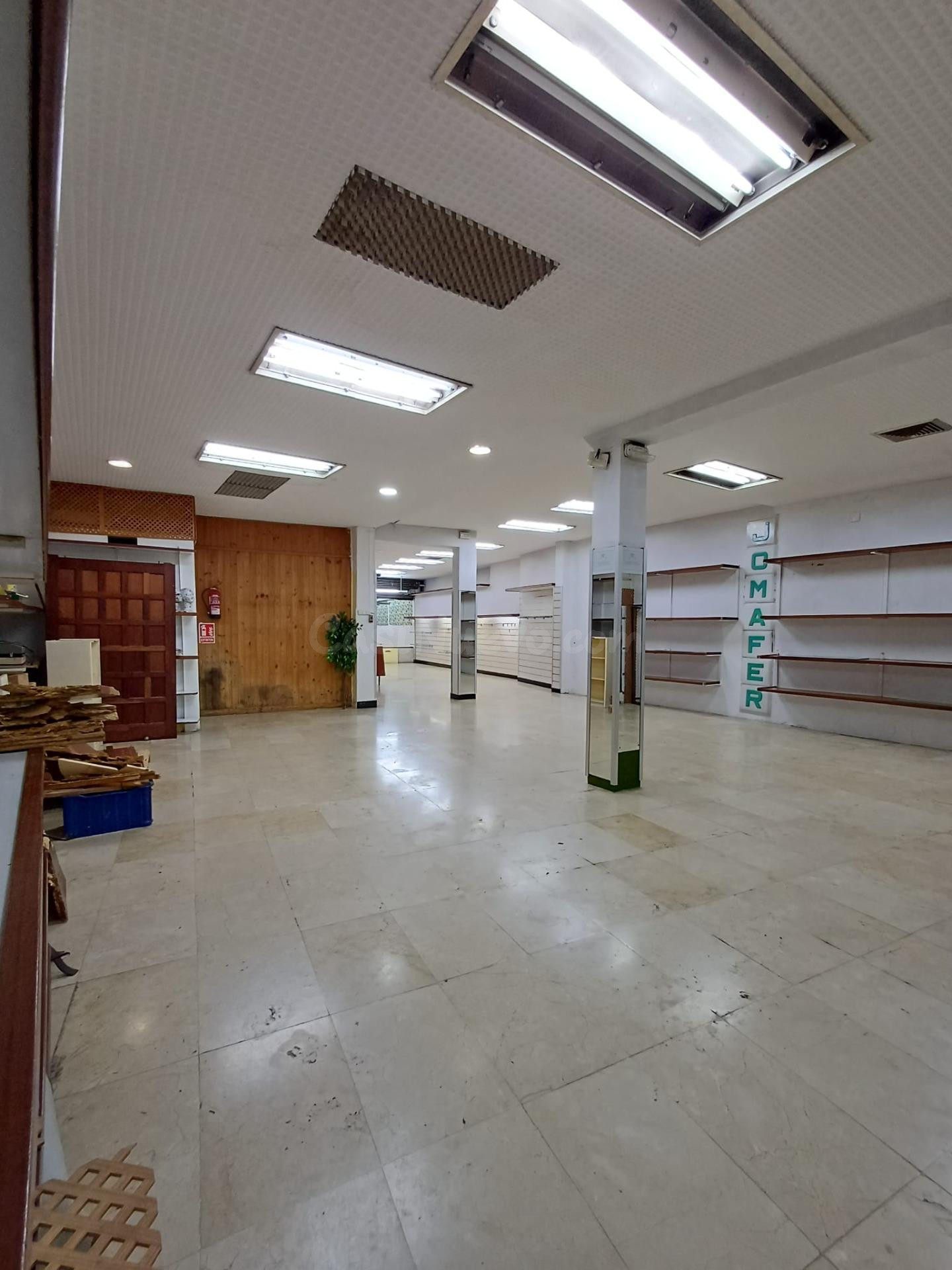 ALQUILER BAJO COMERCIAL PONTEVEDRA - foto 3