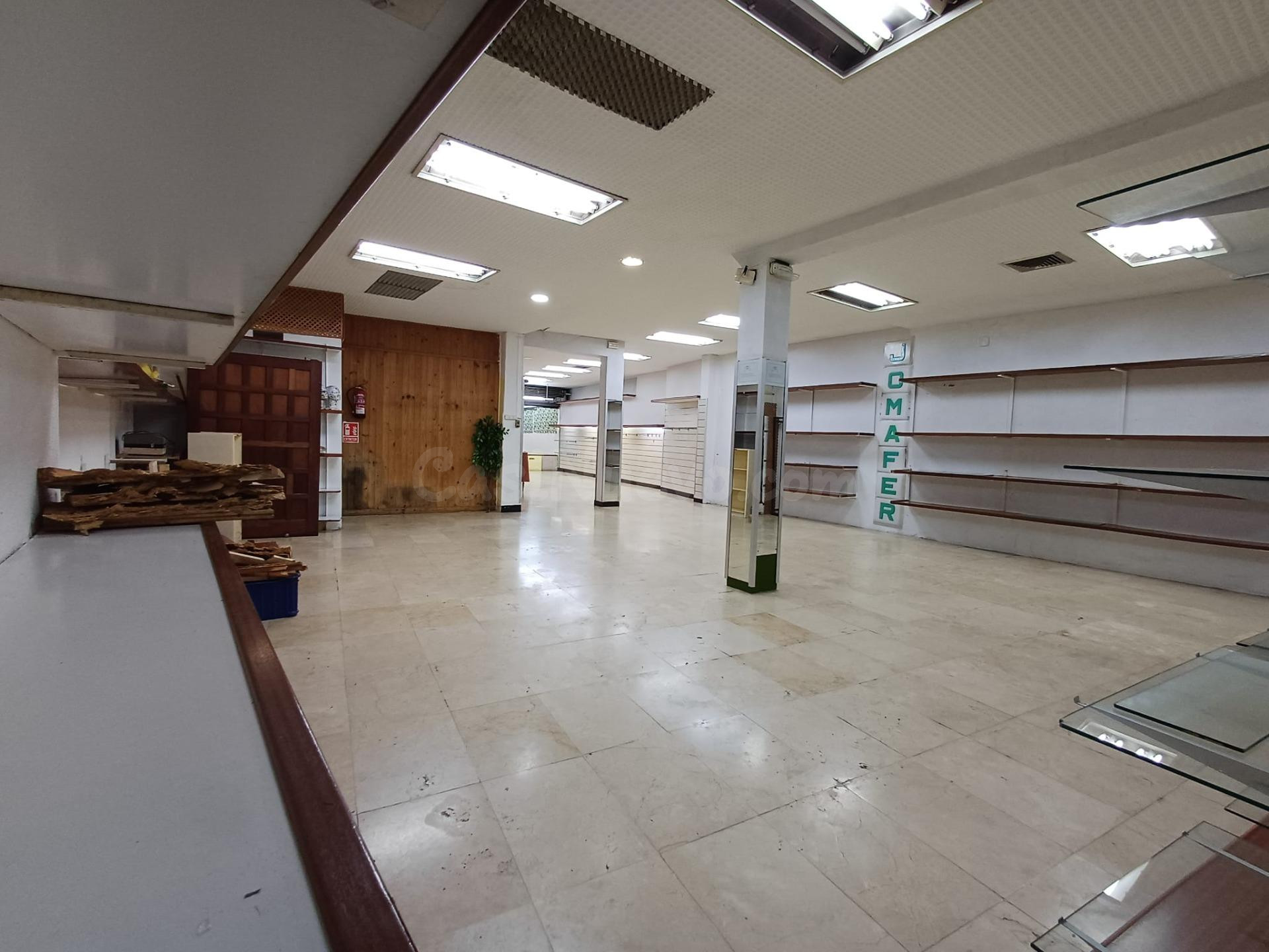 ALQUILER BAJO COMERCIAL PONTEVEDRA - foto 4