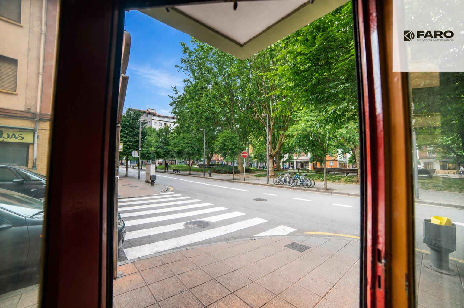 Local comercial en venta en Gijón – gran visibilidad, esquin - foto 3
