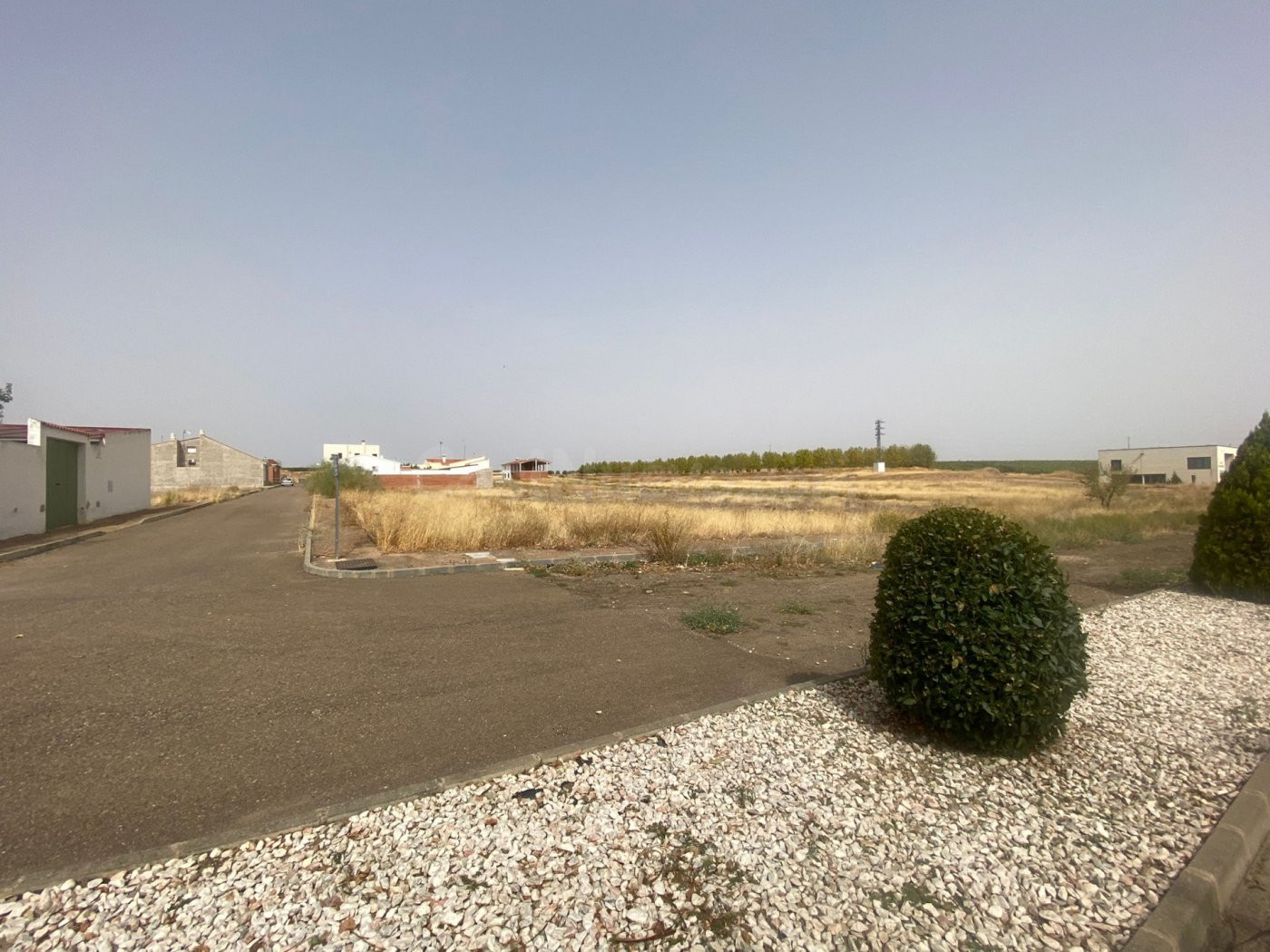 SE VENDE PARCELA EN LA ALBUERA - foto 2