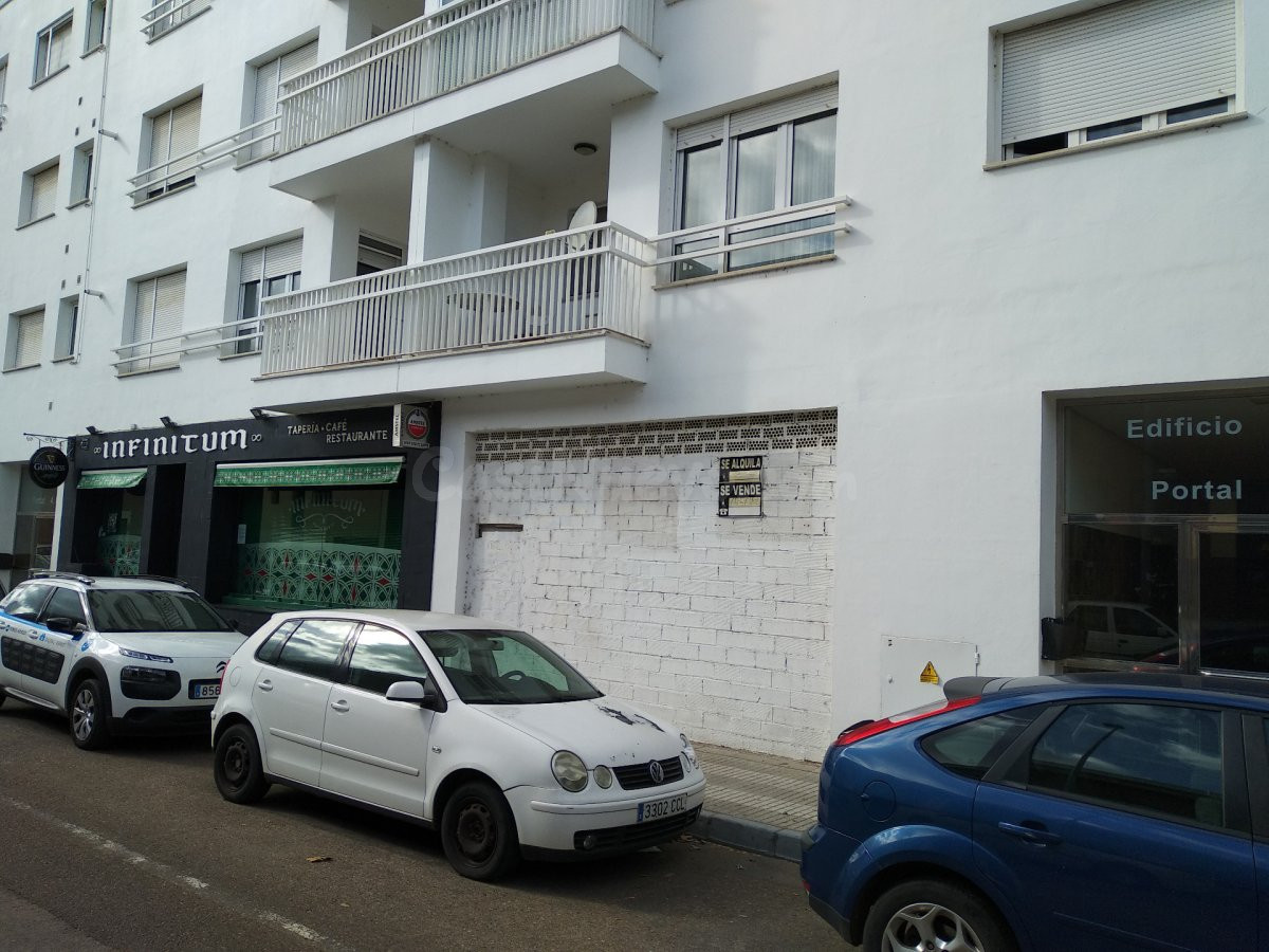 LOCAL EN VENTA Y EN ALQUILER EN VALDEPASILLAS