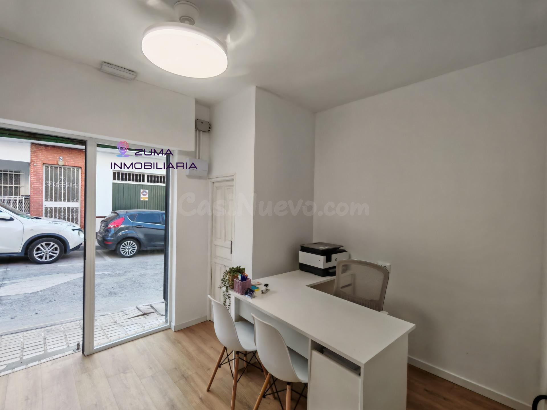 Local Comercial Reformado en el Puerto de la Torre, Málaga - foto 5